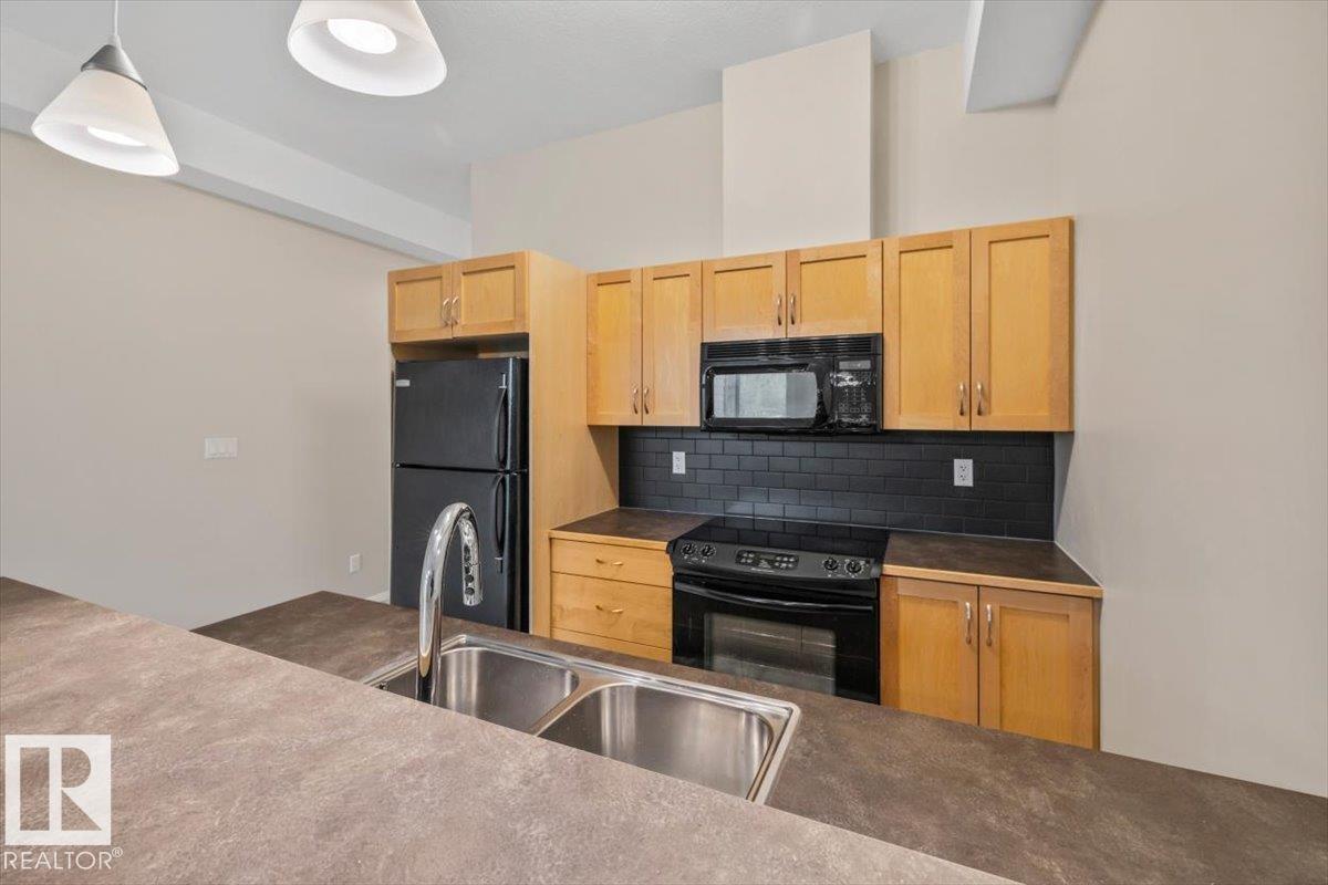 Photo 9 at 228 - 10531 117 Street NW, Queen Mary Park, Edmonton