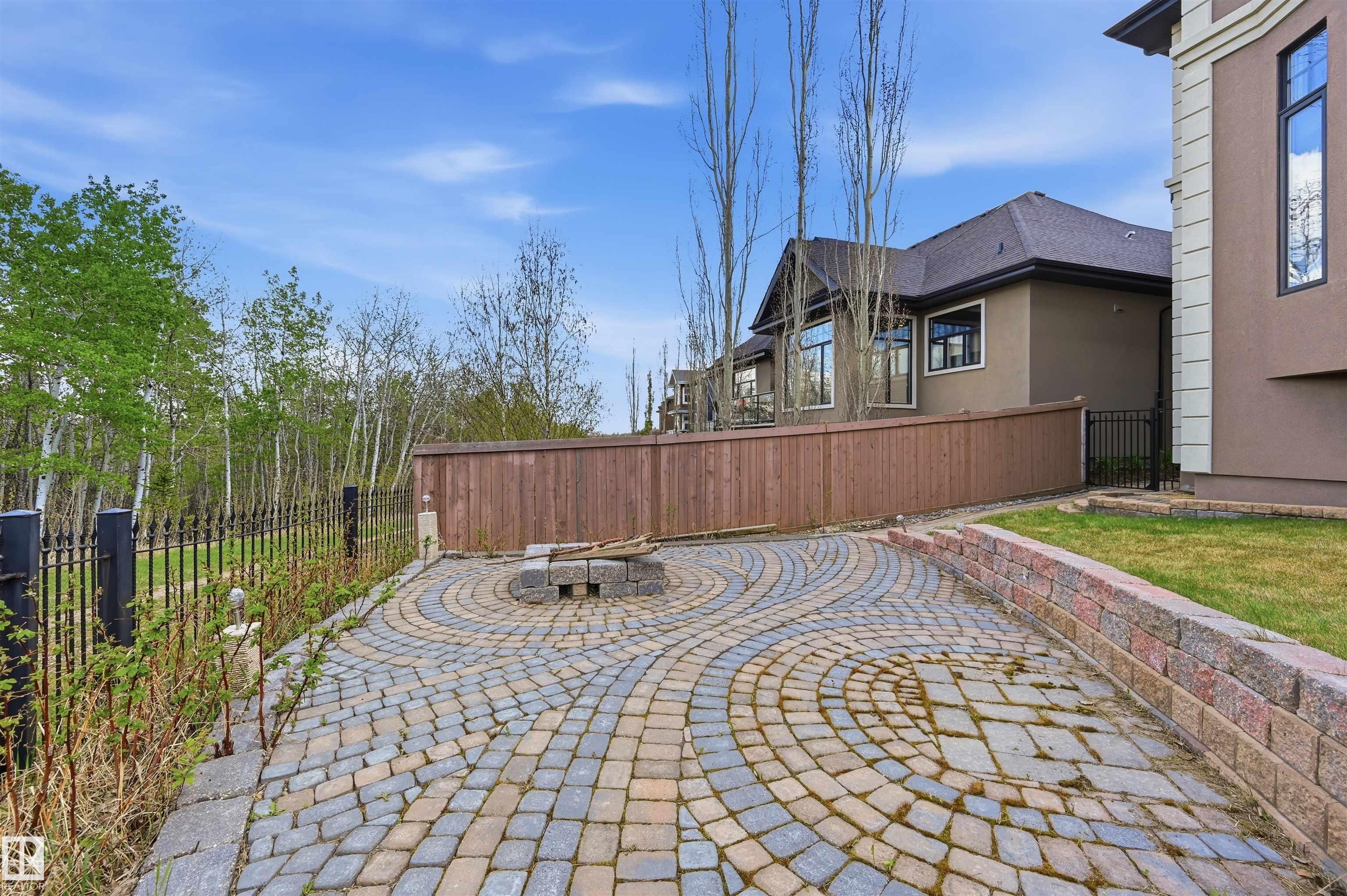 Photo 71 at 1004 Hollands point(e) NW, Hodgson, Edmonton