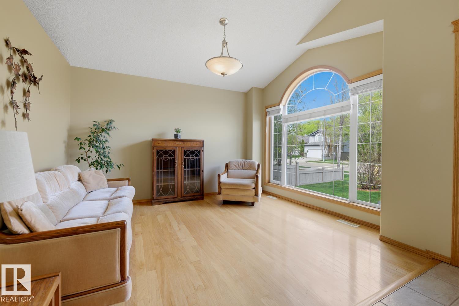 70 Eastcott Drive, Erin Ridge, St. Albert