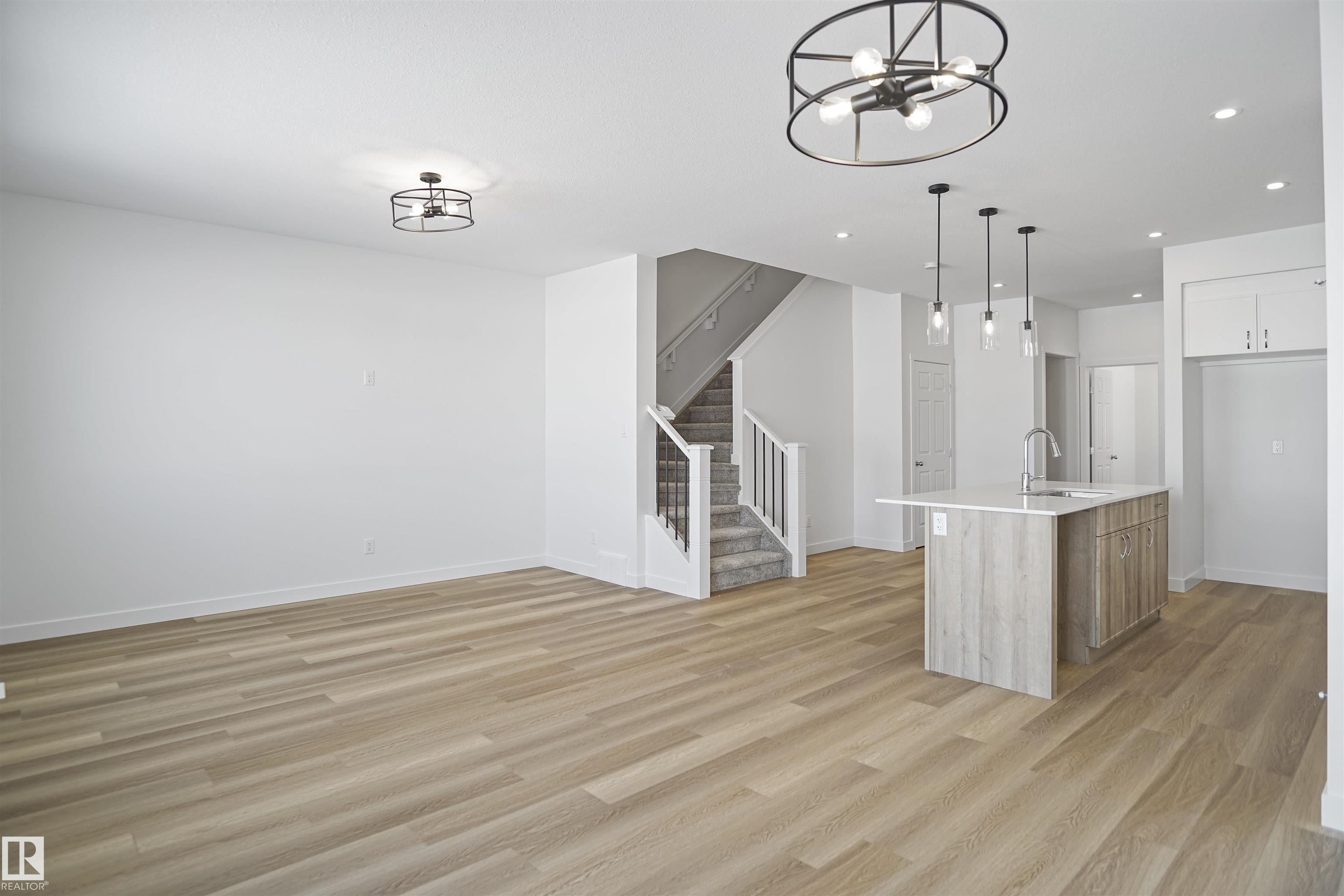 6327 175 Avenue NW, McConachie Area, Edmonton