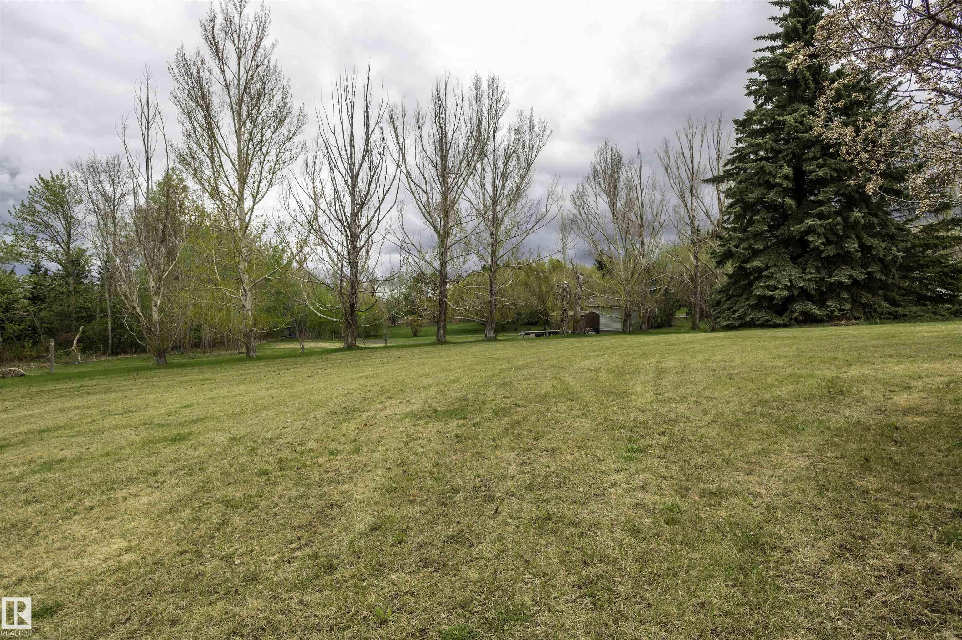Photo 30 at 18 55305 Range Rd 242, Sturgeon View, Rural Sturgeon County
