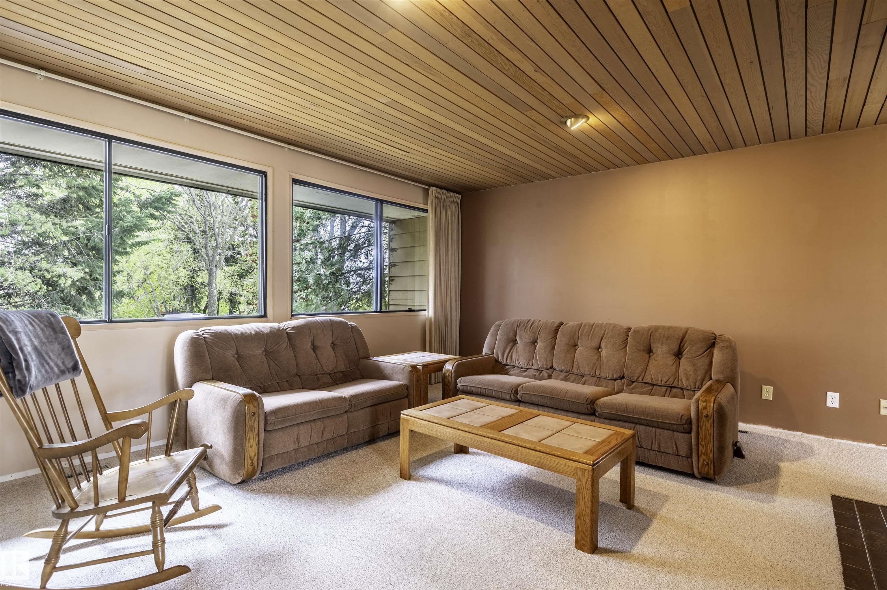 18 55305 Range Rd 242, Sturgeon View, Rural Sturgeon County