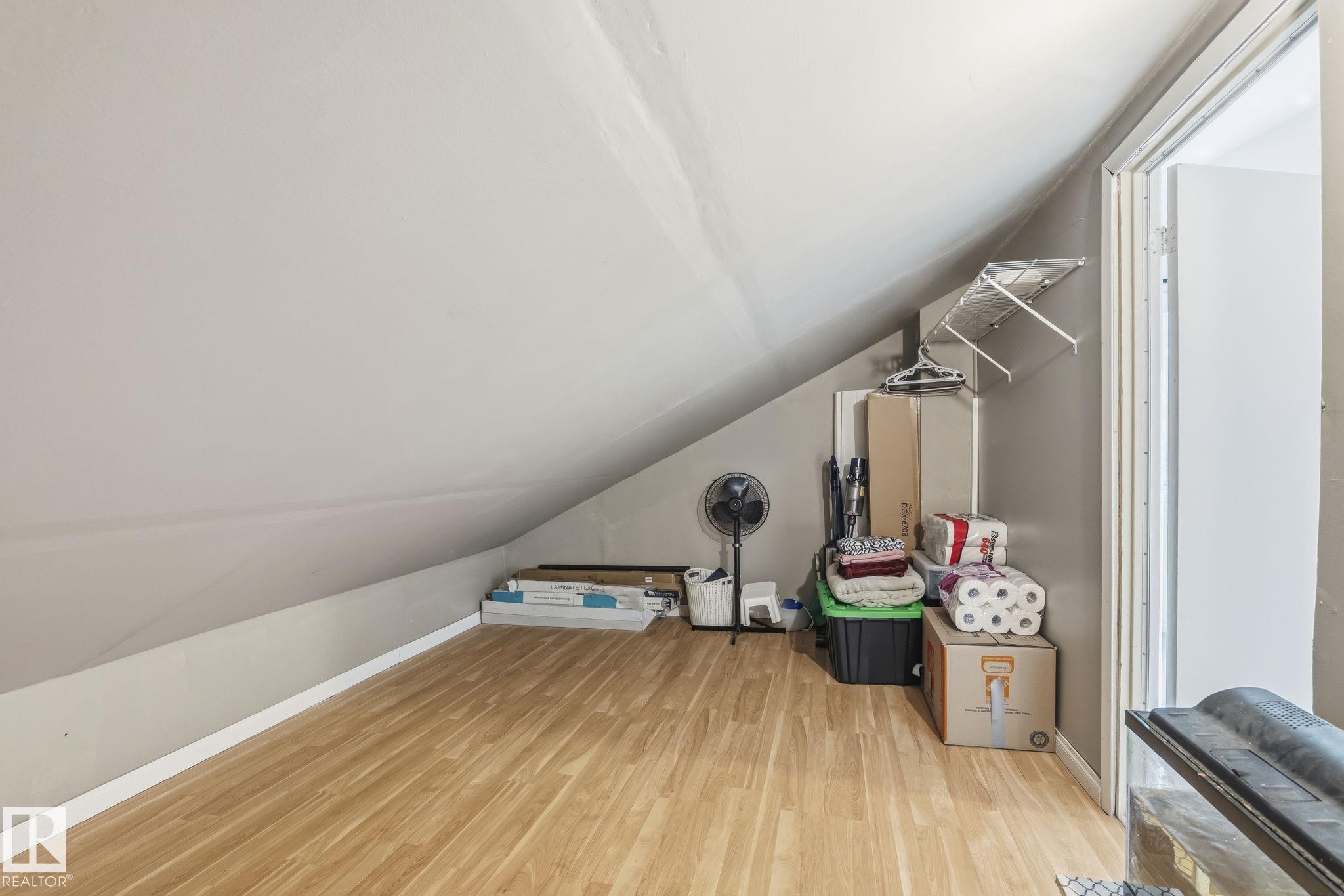 https://zimg.paragon.ice.com/ParagonImages/Property/PM/RAE/225402429/22/0/0/eed761a6177ab8facb0d9712b82b1236/1/7b0a4eddf748bdc4e51306269052058b/225402429-004bdc15-57d3-4800-bfd5-f5b9fe0bae2b.JPG