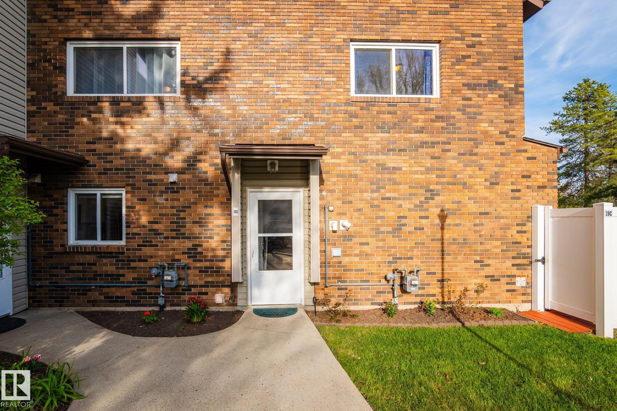 https://zimg.paragon.ice.com/ParagonImages/Property/PM/RAE/225402429/24/0/0/2ad21cd1cdf6bec7d99d5621e7fd14a2/1/7b0a4eddf748bdc4e51306269052058b/225402429-37a23f1f-55ec-4edf-9c0f-76711045f60c.JPG