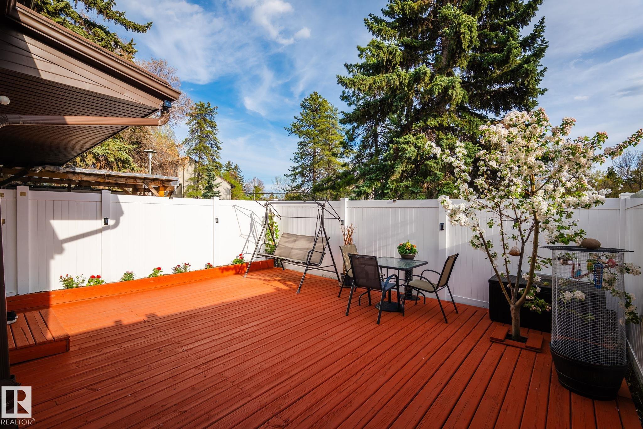 https://zimg.paragon.ice.com/ParagonImages/Property/PM/RAE/225402429/27/0/0/316b71c94e33a09f16495d1528e606c2/1/7b0a4eddf748bdc4e51306269052058b/225402429-943db53c-9aa1-4742-b8e7-a704c16a537a.JPG