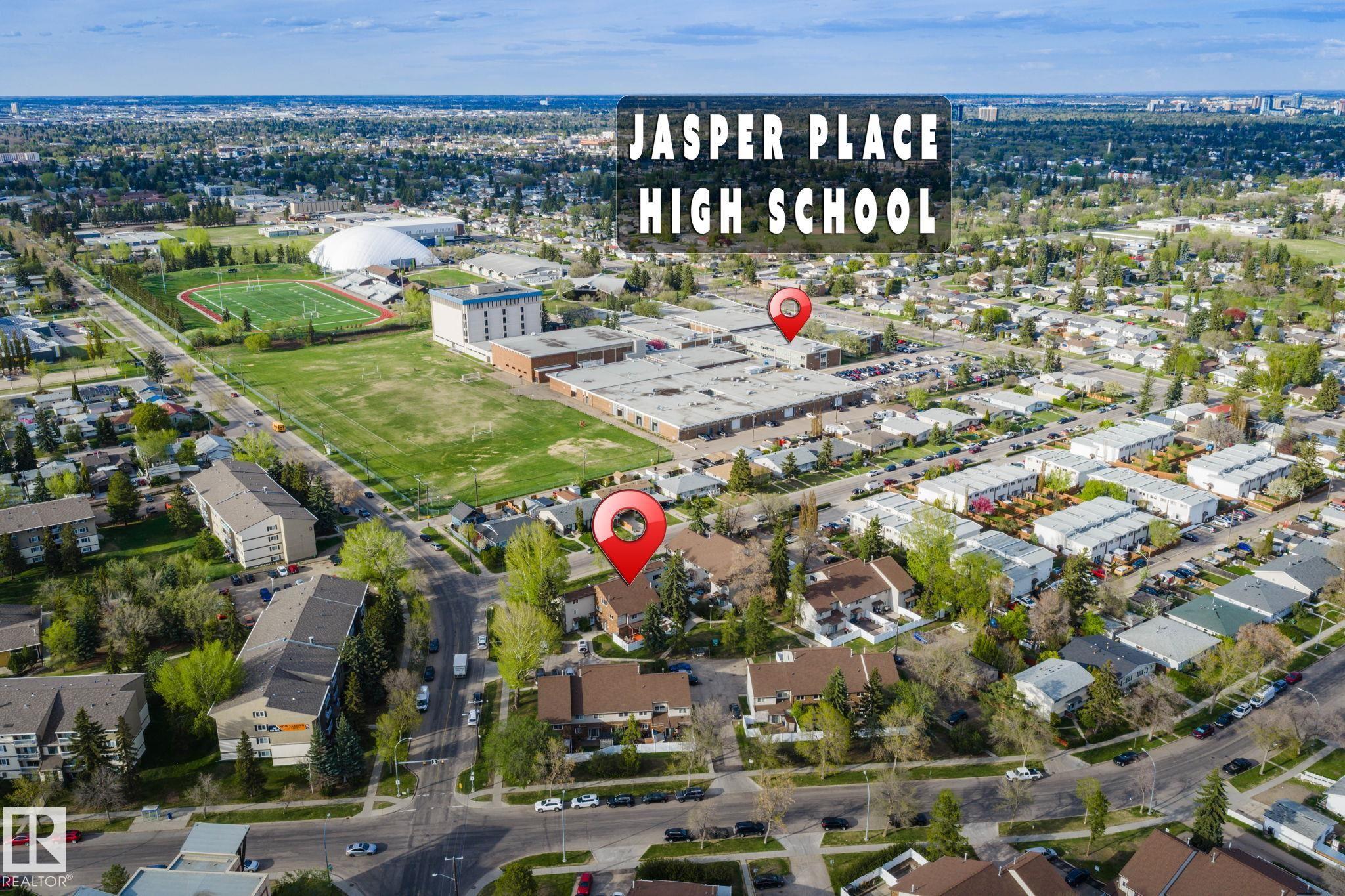https://zimg.paragon.ice.com/ParagonImages/Property/PM/RAE/225402429/31/0/0/49f2da635c4e78e41bfaff7d11eeb8aa/1/7b0a4eddf748bdc4e51306269052058b/225402429-b1c735b7-7262-49c1-ad1b-72f3d05280b1.JPG