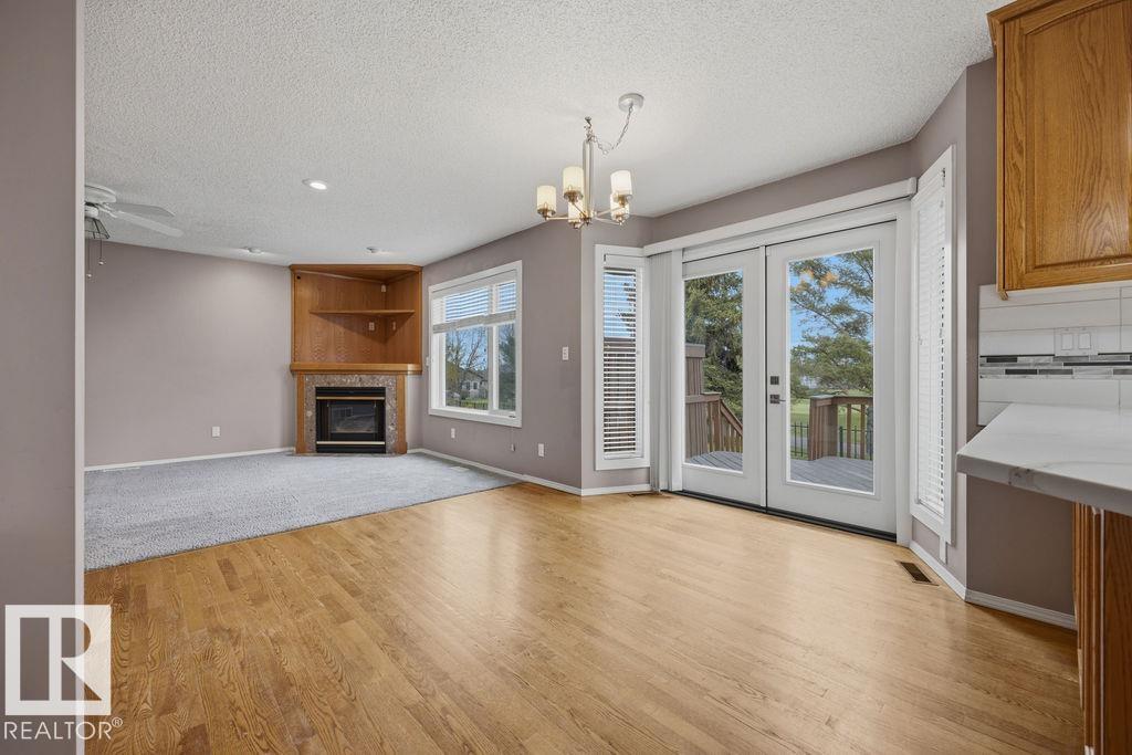 Photo 14 at 10 Coloniale Court, Coloniale Estates, Beaumont