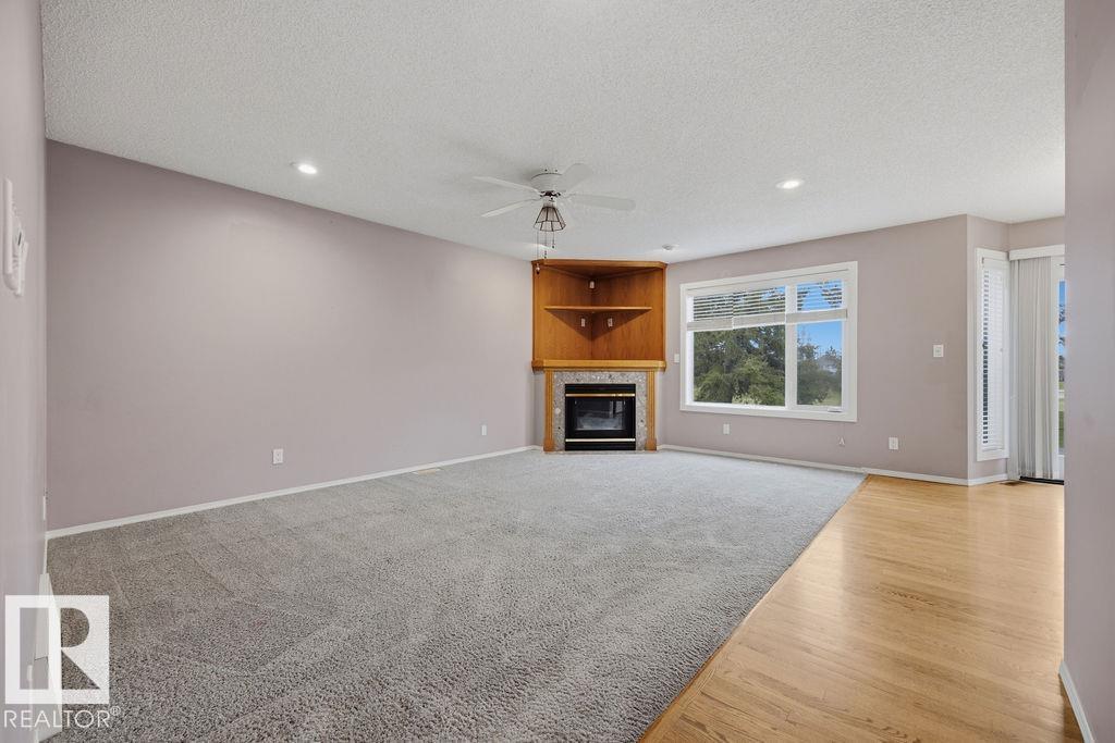Photo 18 at 10 Coloniale Court, Coloniale Estates, Beaumont