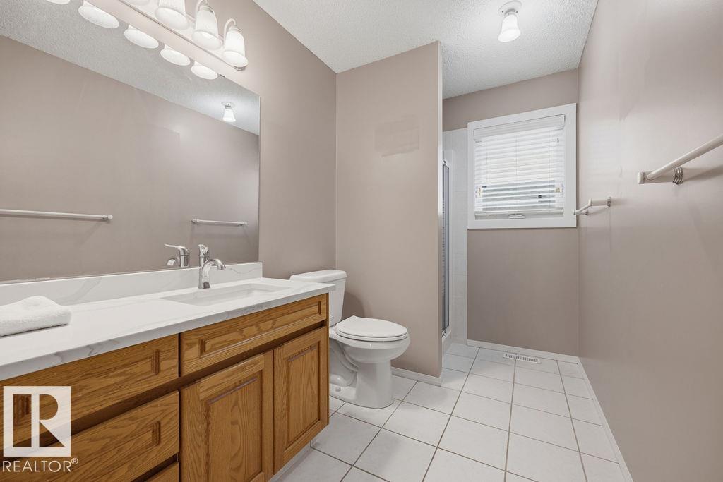 Photo 20 at 10 Coloniale Court, Coloniale Estates, Beaumont
