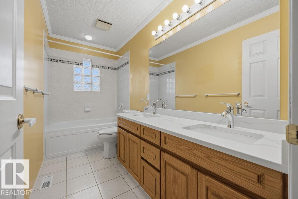 Photo 34 at 10 Coloniale Court, Coloniale Estates, Beaumont