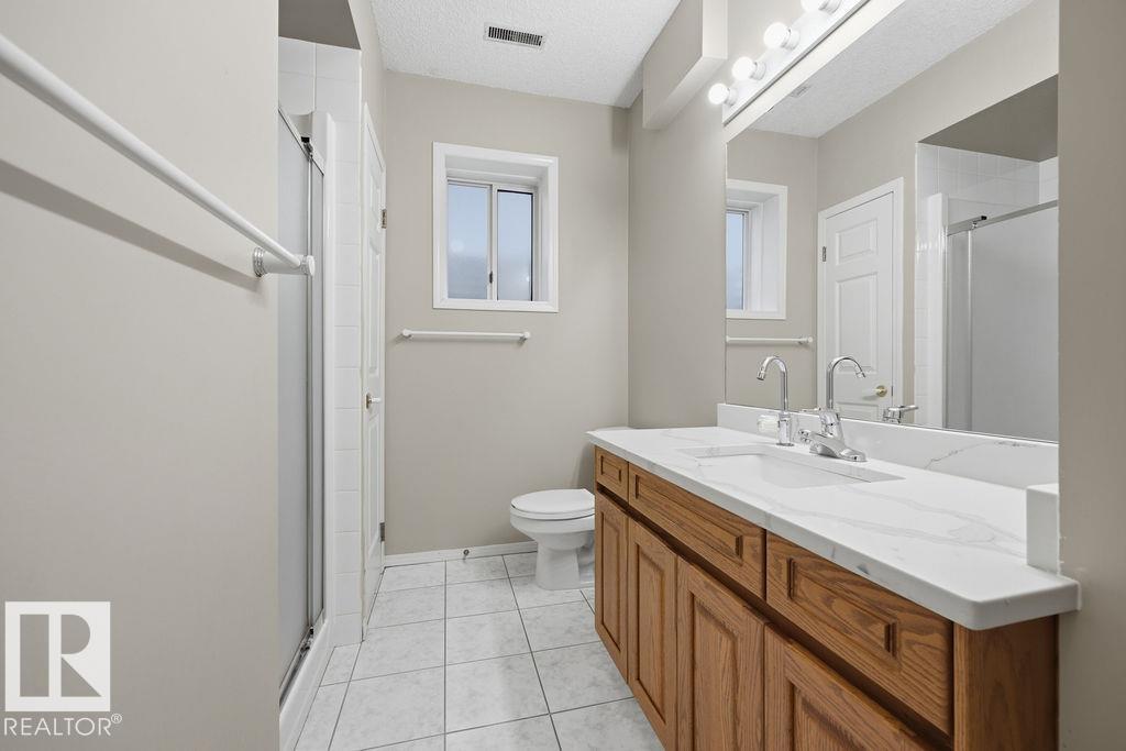 Photo 39 at 10 Coloniale Court, Coloniale Estates, Beaumont