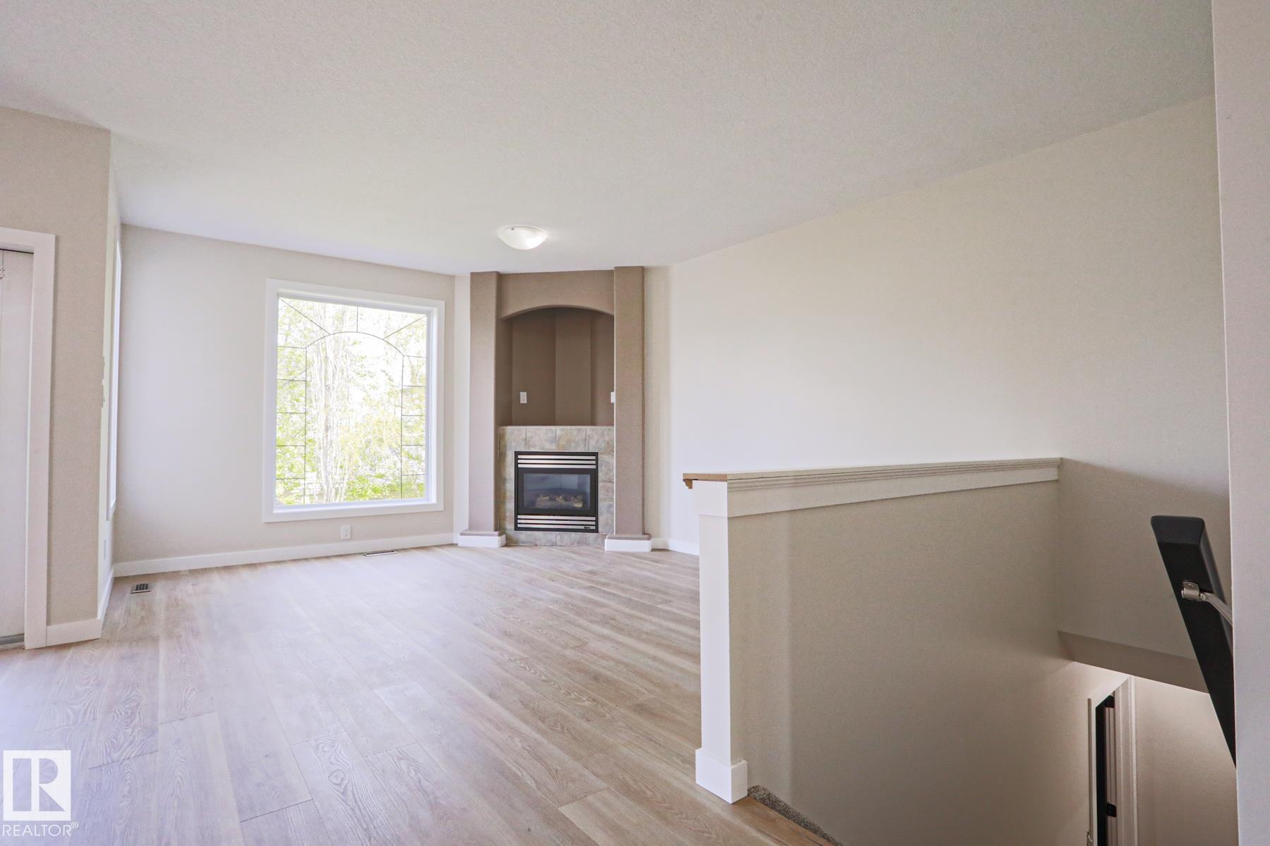 Photo 13 at 82 Meadowview point(e), Clarkdale Meadows, Sherwood Park