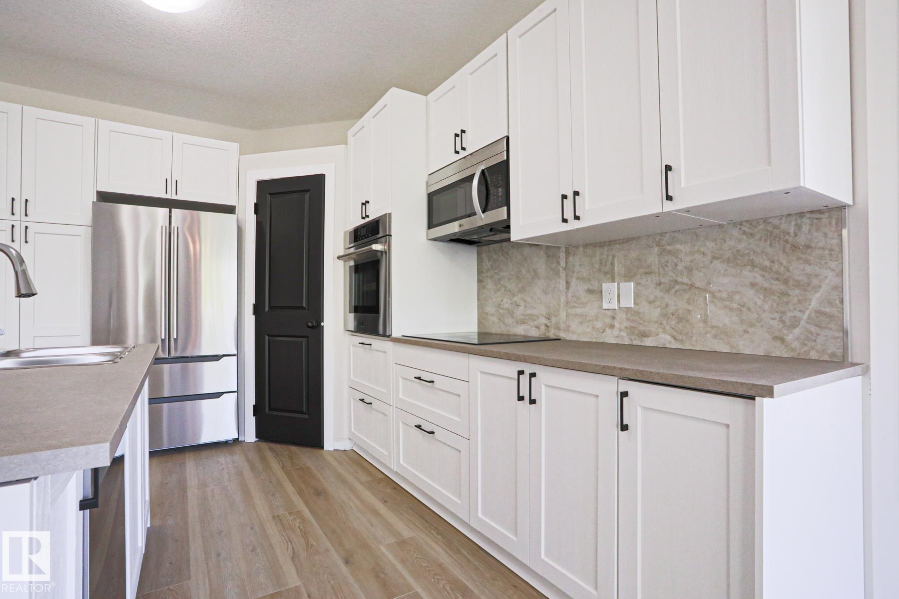 Photo 18 at 82 Meadowview point(e), Clarkdale Meadows, Sherwood Park