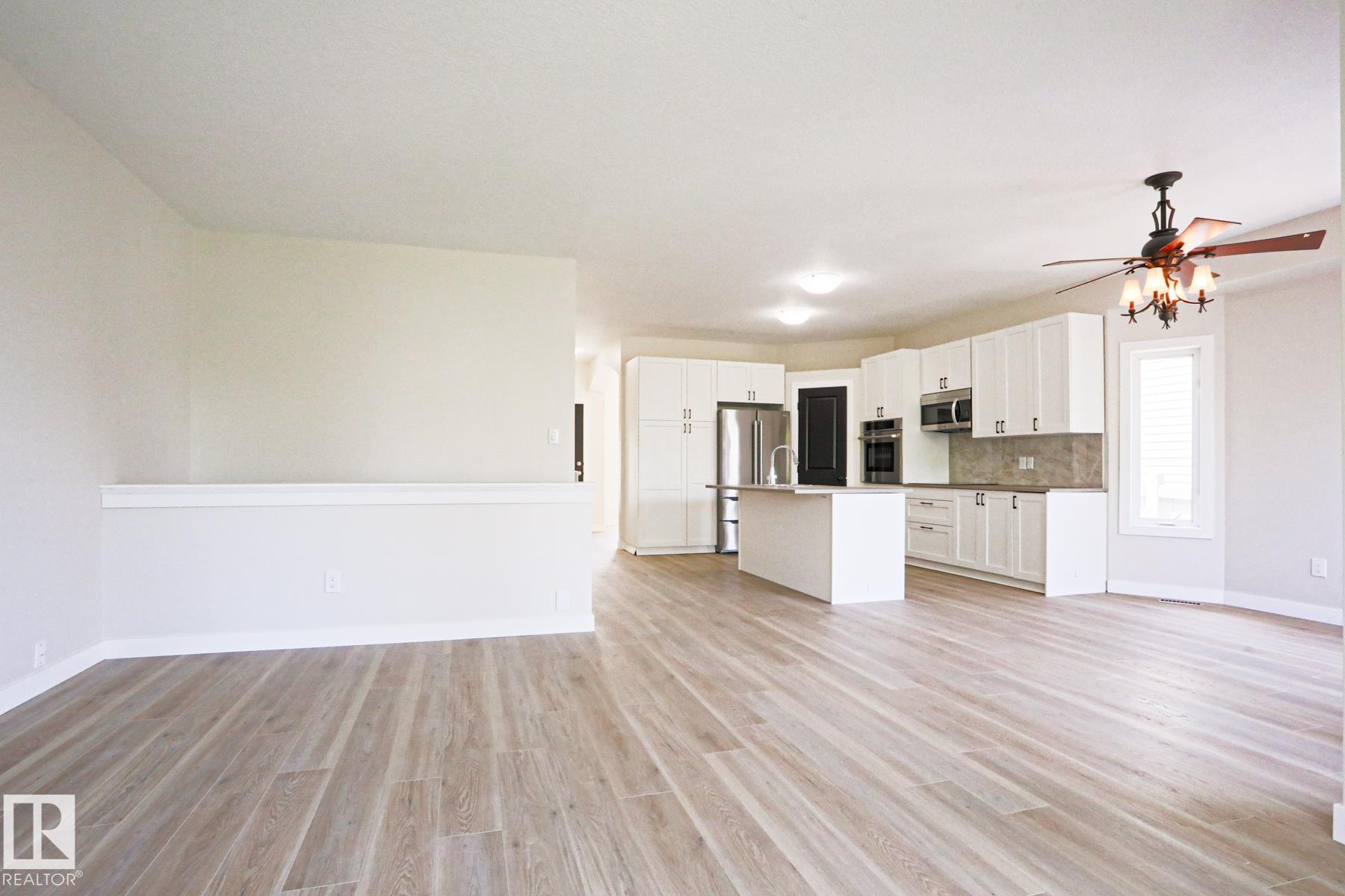 Photo 9 at 82 Meadowview point(e), Clarkdale Meadows, Sherwood Park