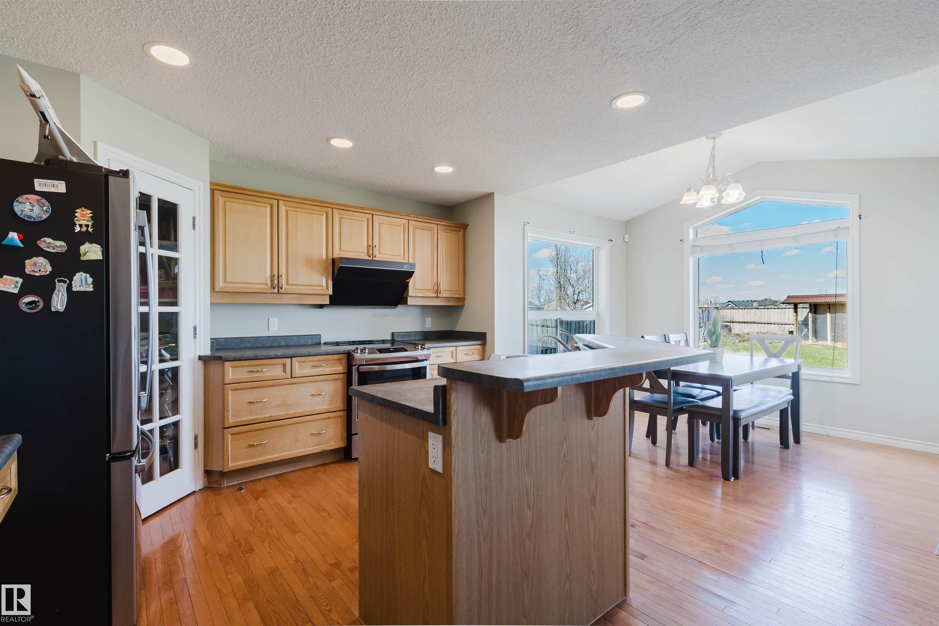 Photo 17 at 3534 Mclean Crescent SW, Macewan, Edmonton