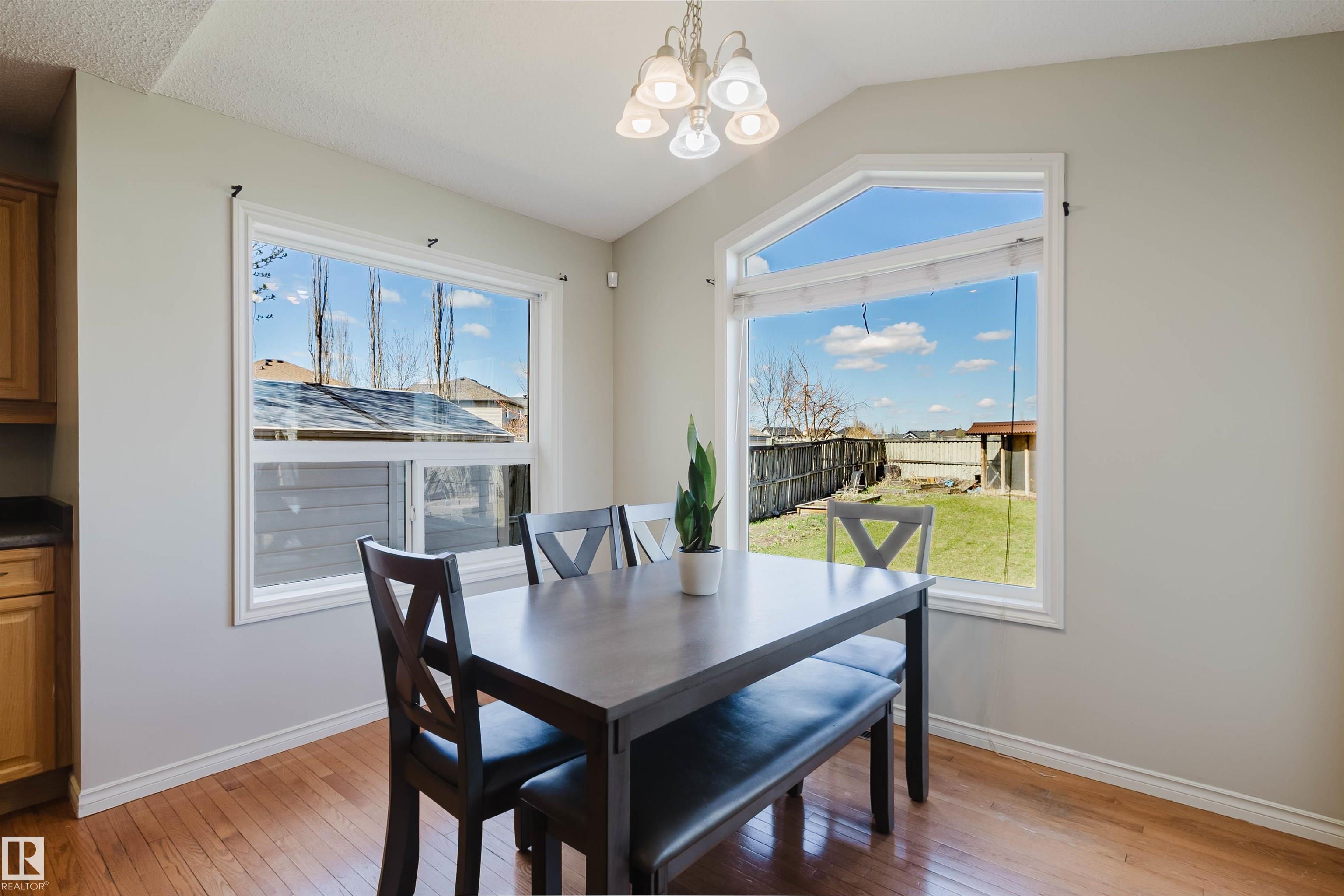 Photo 20 at 3534 Mclean Crescent SW, Macewan, Edmonton