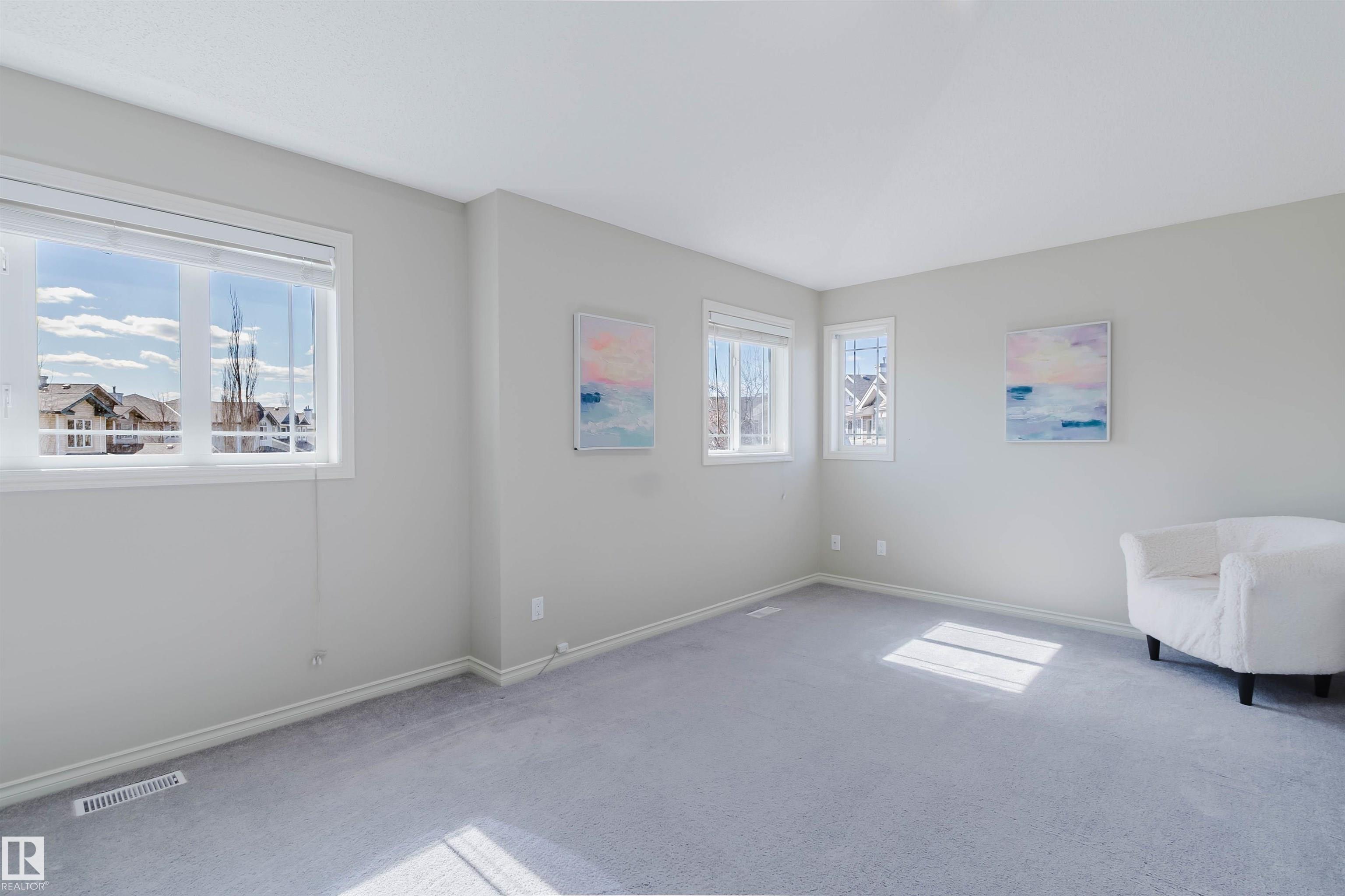 https://zimg.paragon.ice.com/ParagonImages/Property/PM/RAE/225402438/23/0/0/80ae931b680c6b906e625d58daf7bc00/1/59c6c80f443f0dd528a570e33968604d/225402438-83172586-CBE4-479E-A52F-AC8A378740EB.JPG