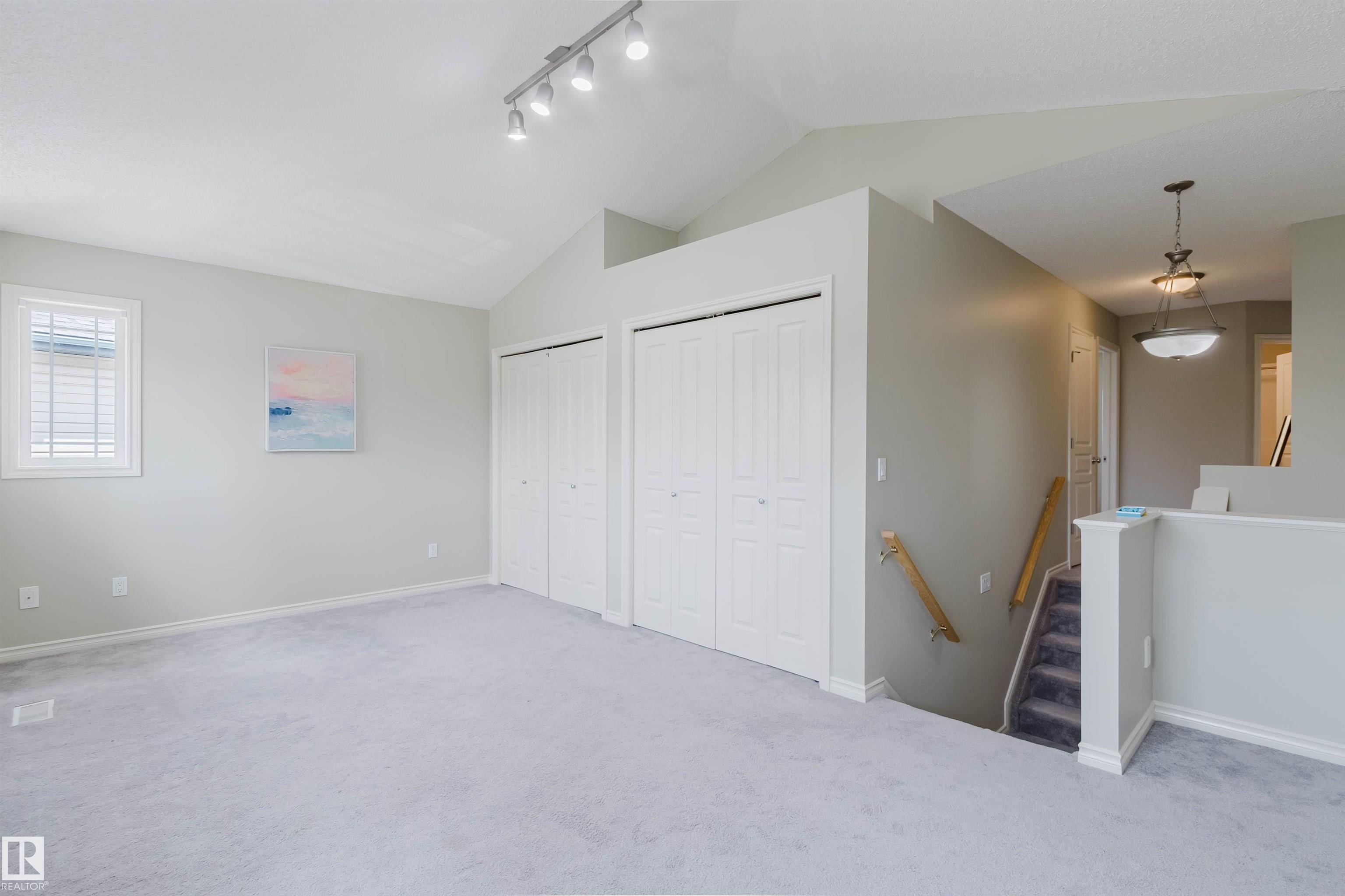 https://zimg.paragon.ice.com/ParagonImages/Property/PM/RAE/225402438/27/0/0/c6ff5fb879d214699498233d4cd763e4/1/59c6c80f443f0dd528a570e33968604d/225402438-CD617669-6CD6-45BD-B151-4A82DDADE356.JPG