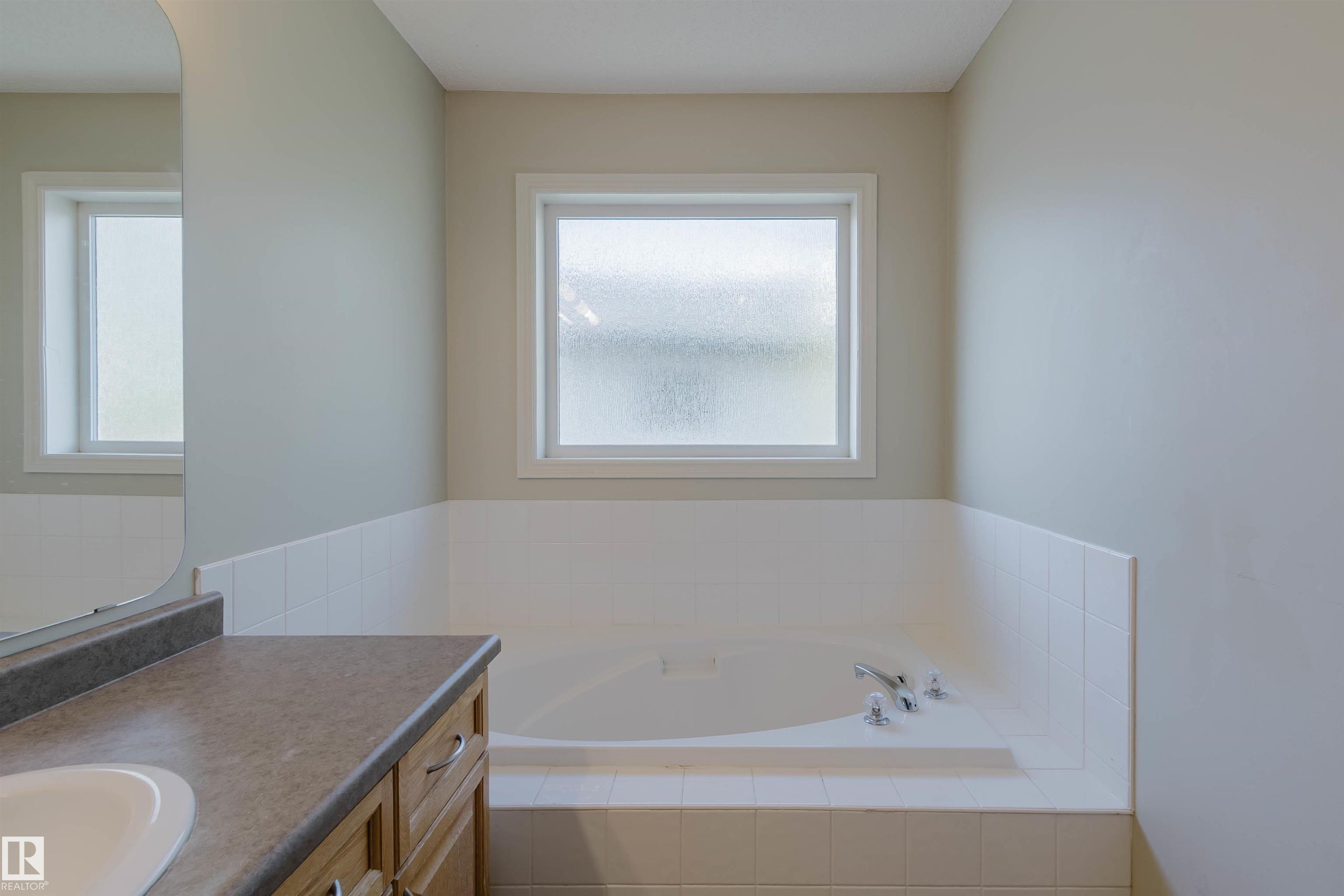 Photo 44 at 3534 Mclean Crescent SW, Macewan, Edmonton