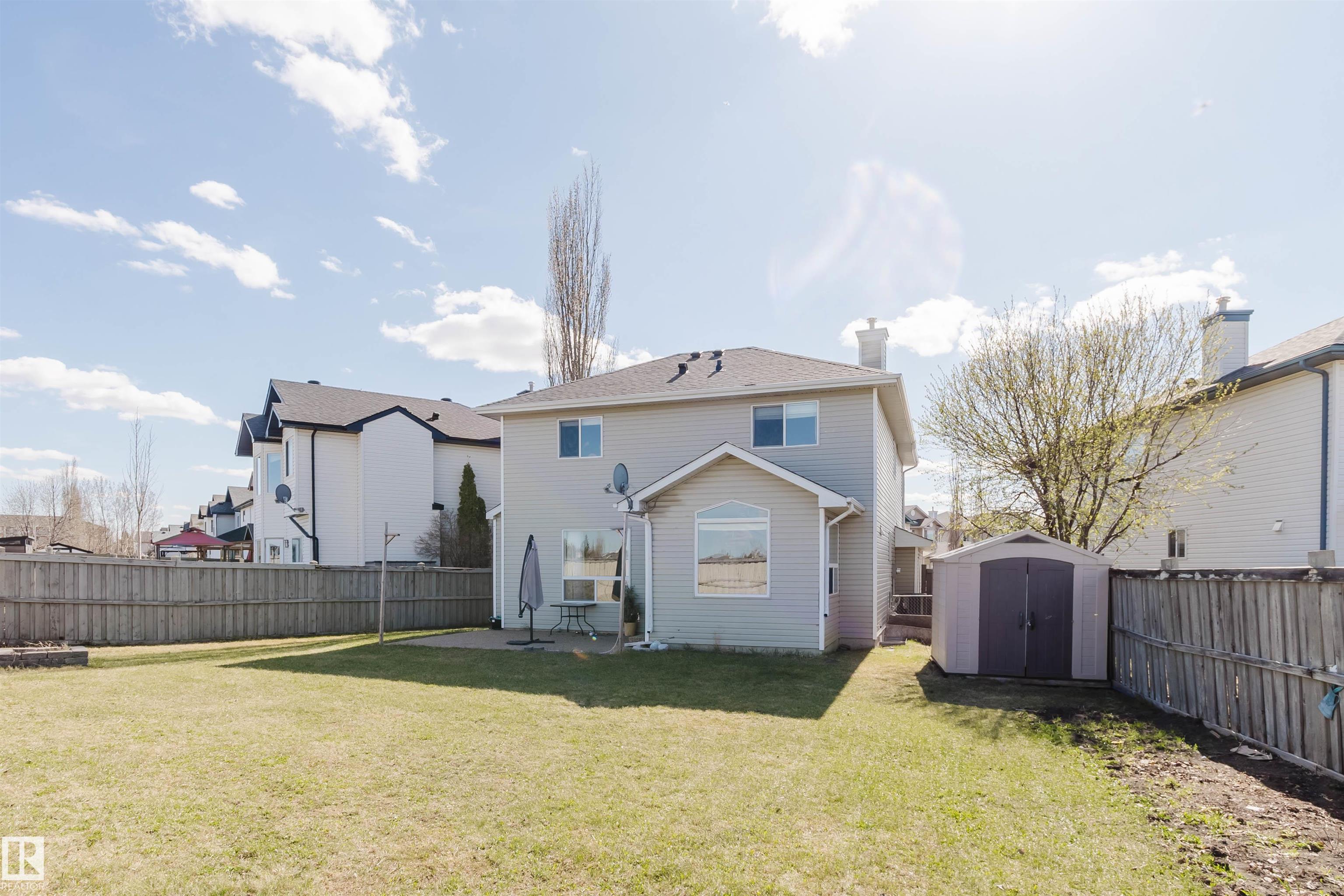https://zimg.paragon.ice.com/ParagonImages/Property/PM/RAE/225402438/58/0/0/509c19cce4d25320617f17905d63d418/1/59c6c80f443f0dd528a570e33968604d/225402438-71EBAF44-2629-469B-BE85-3A3F3D802EDC.JPG