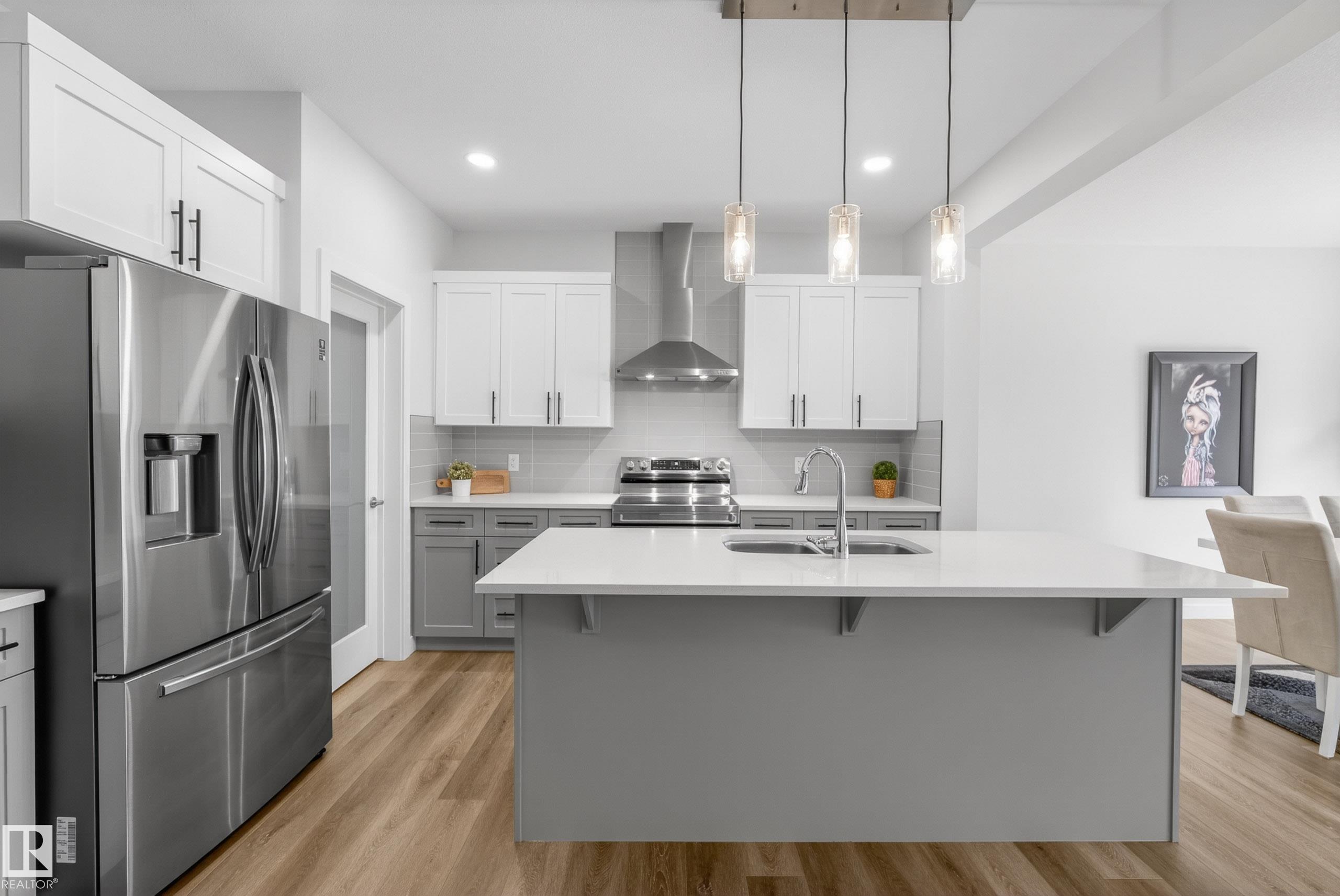https://zimg.paragon.ice.com/ParagonImages/Property/PM/RAE/225402439/9/0/0/f554a4f830441b06e7e94734875ec204/1/2477e79bfaff328db9dc04dd7c4e7b75/225402439-084c420c-95d9-4116-becf-01a9dcc7fc6e.JPG