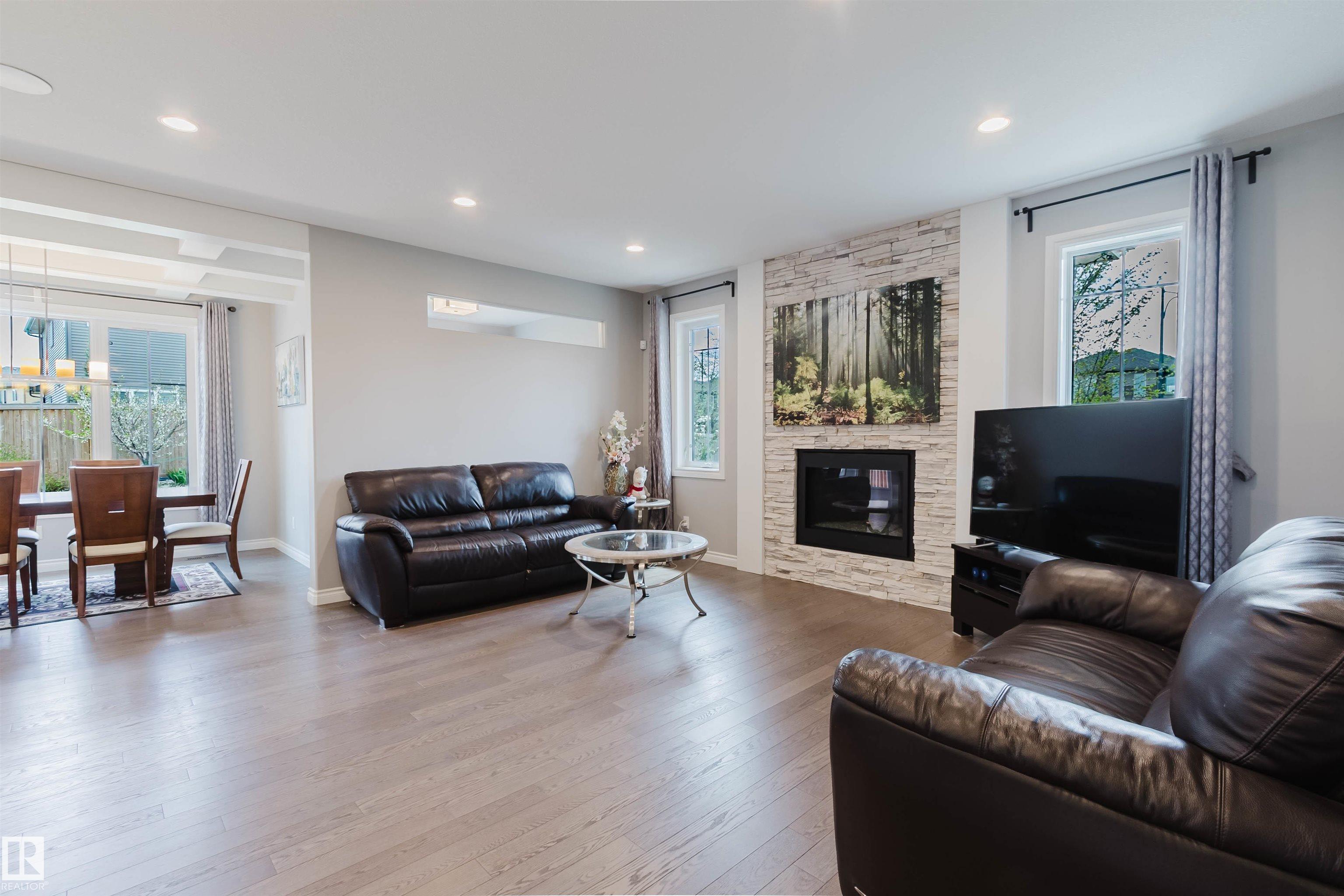 Photo 6 at 3571 Keswick Boulevard SW, Keswick, Edmonton