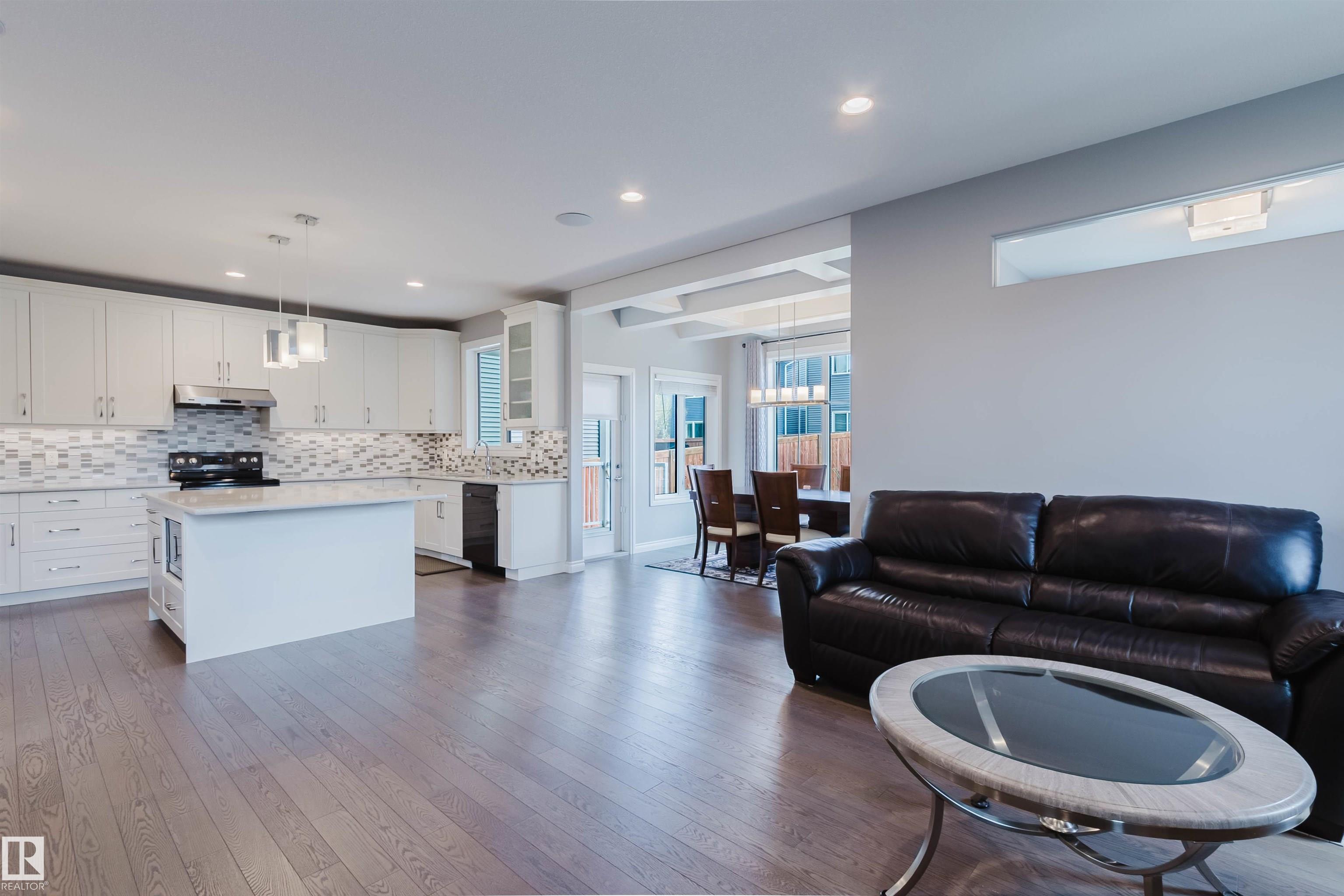 Photo 10 at 3571 Keswick Boulevard SW, Keswick, Edmonton