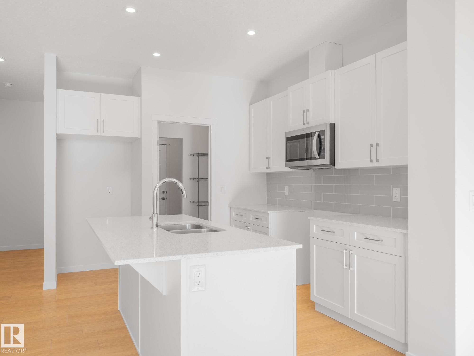 Photo 11 at 2515 211 Street NW, The Uplands, Edmonton