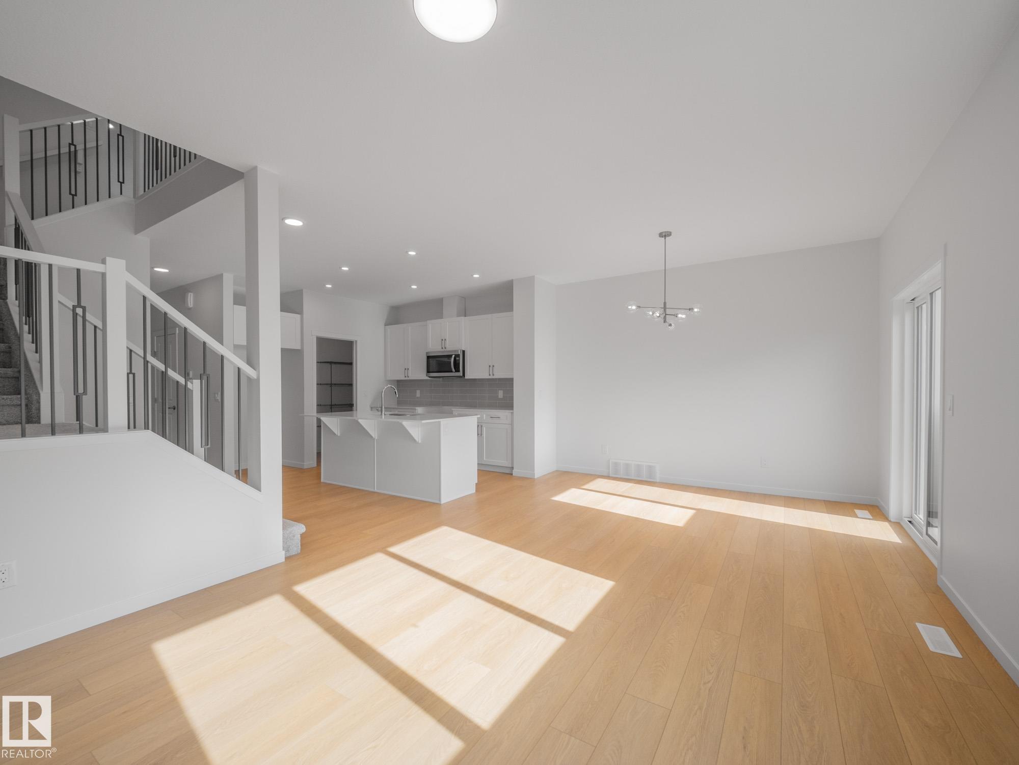 Photo 25 at 2515 211 Street NW, The Uplands, Edmonton