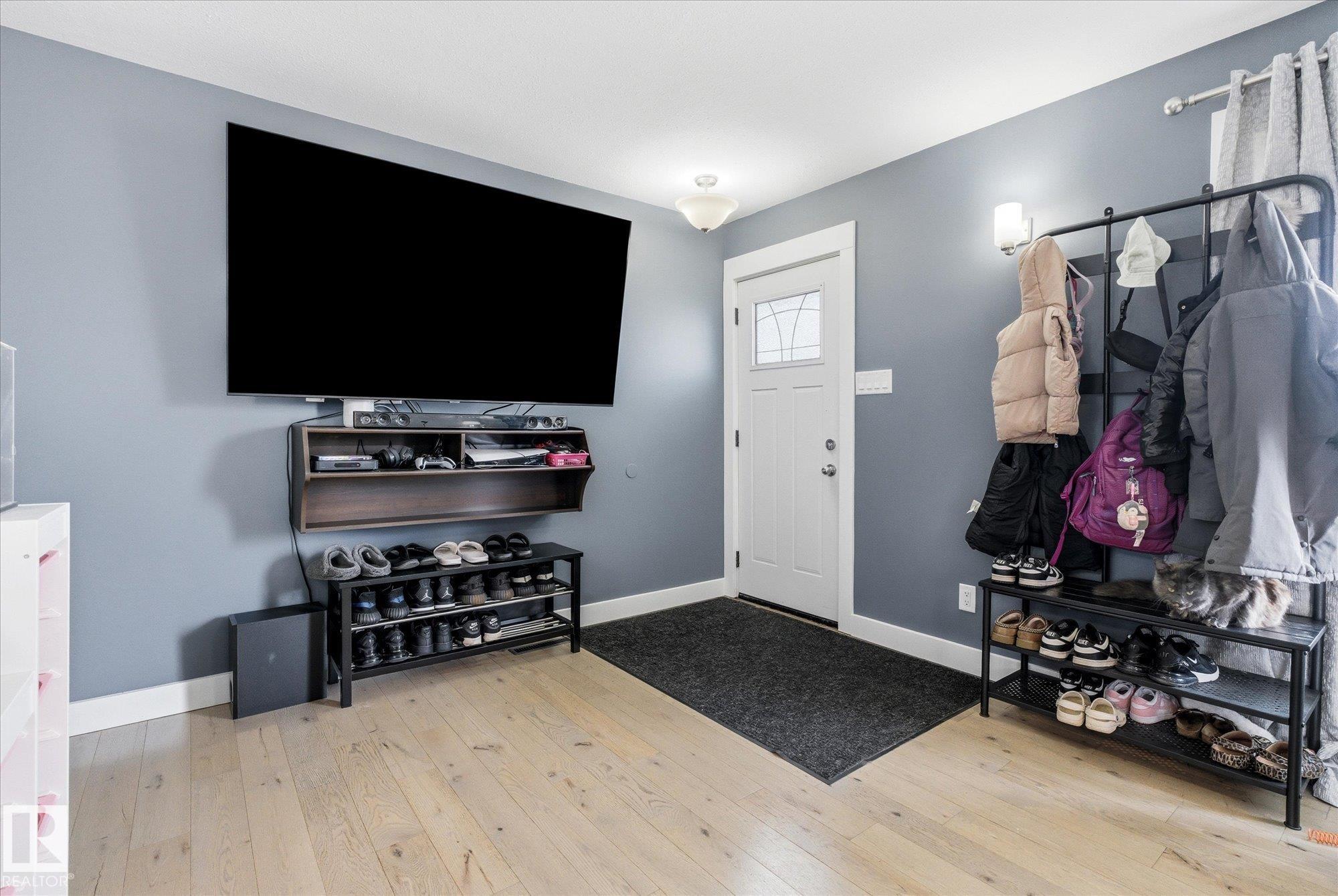 10945 164 Street NW, Mayfield, Edmonton