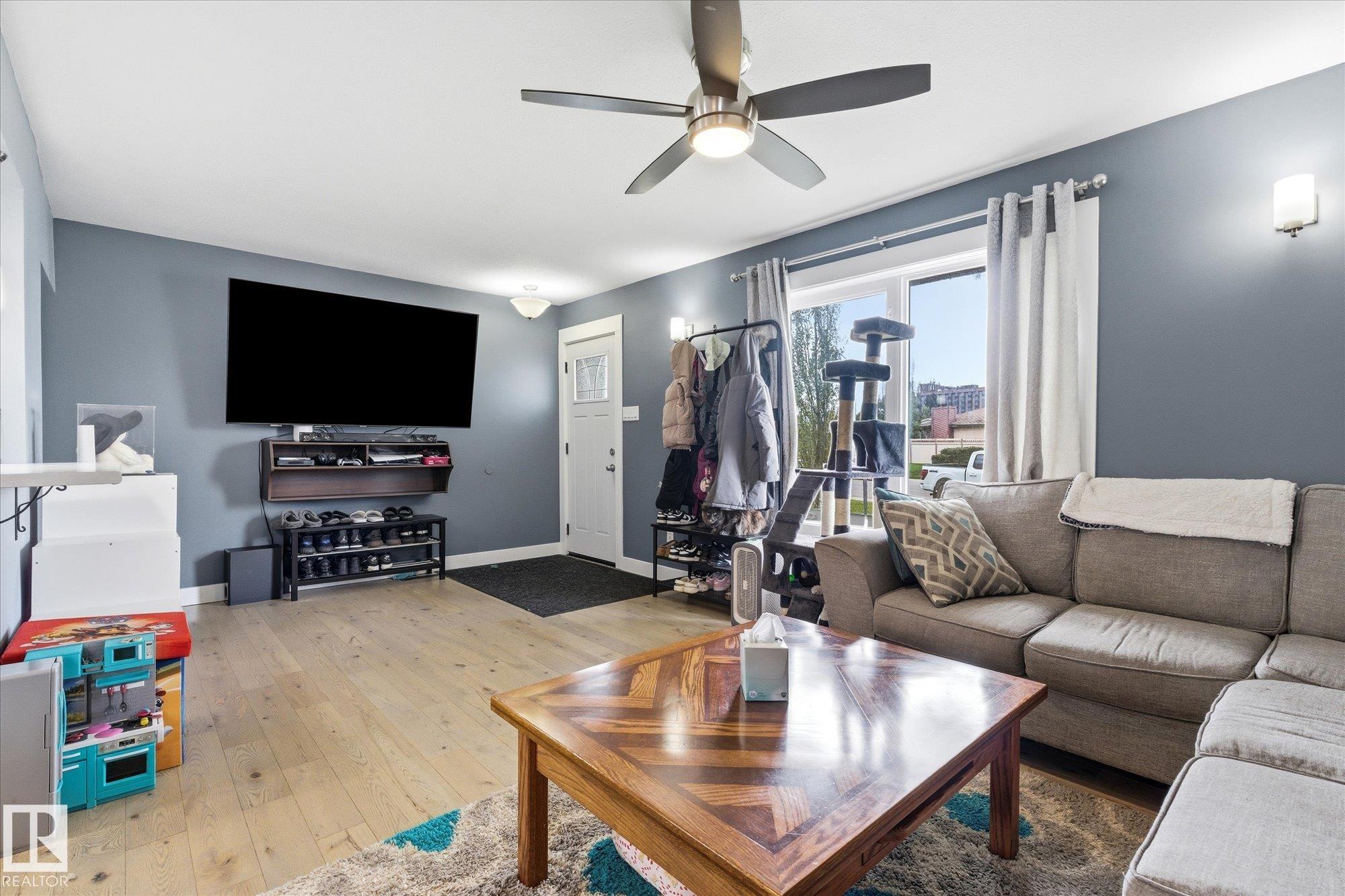 Photo 16 at 10945 164 Street NW, Mayfield, Edmonton