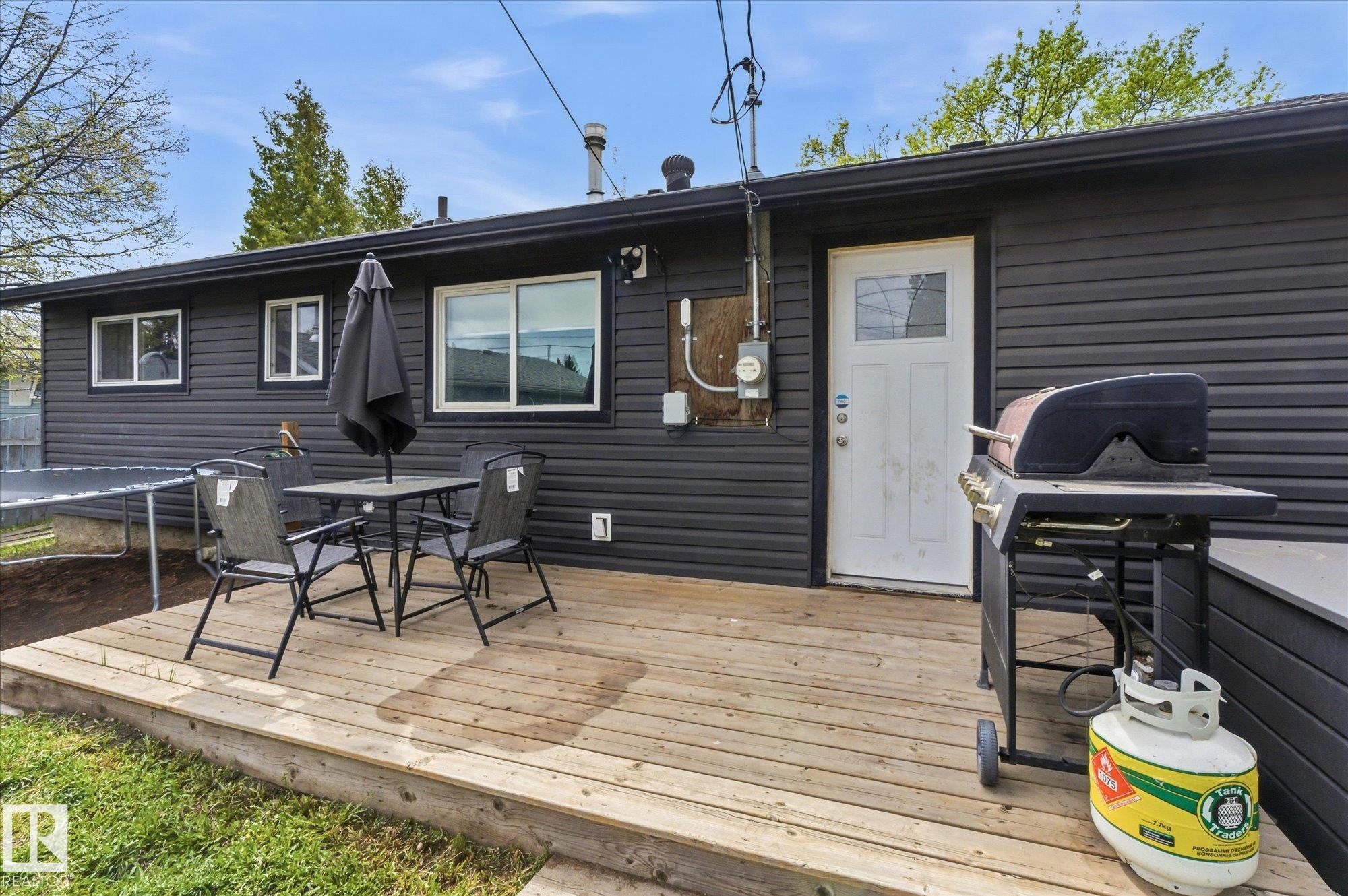 Photo 38 at 10945 164 Street NW, Mayfield, Edmonton