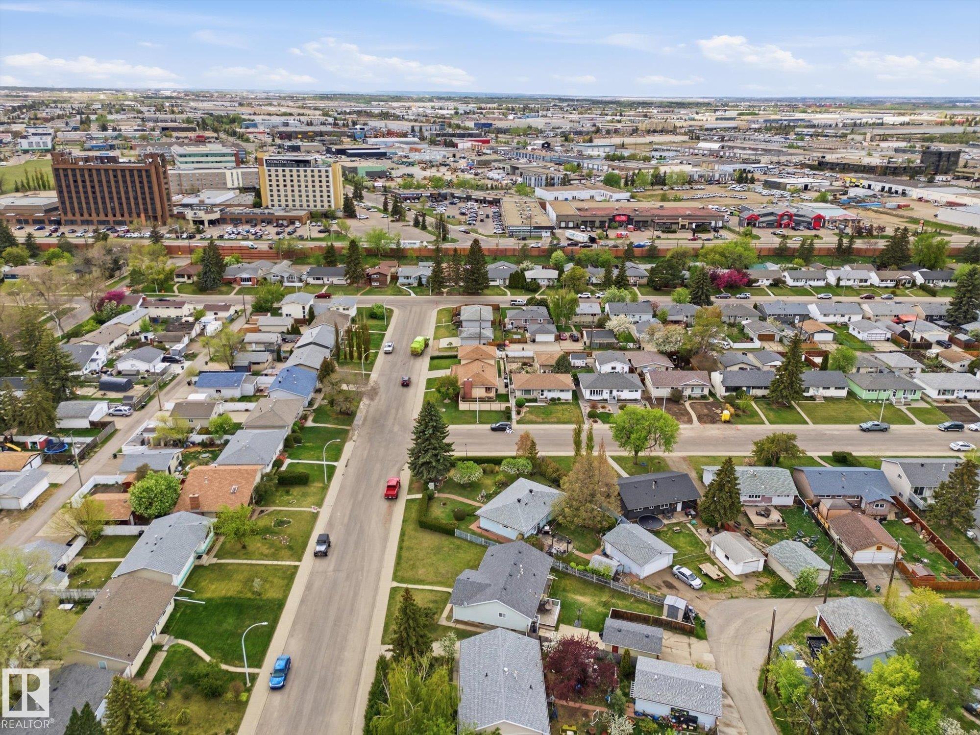 Photo 51 at 10945 164 Street NW, Mayfield, Edmonton