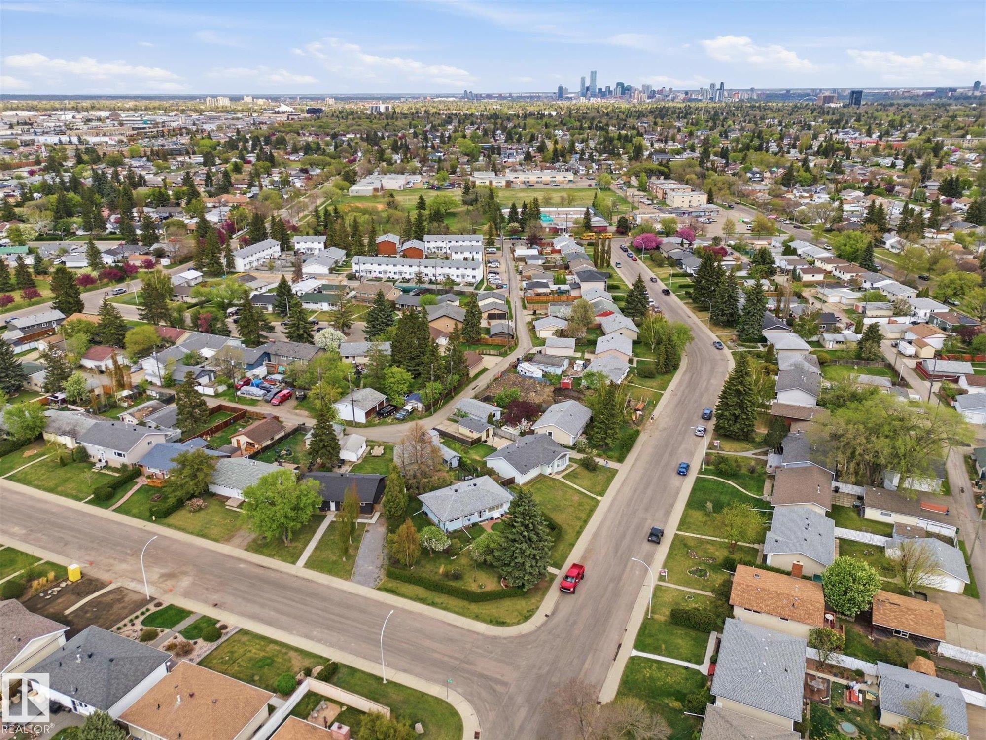 Photo 53 at 10945 164 Street NW, Mayfield, Edmonton