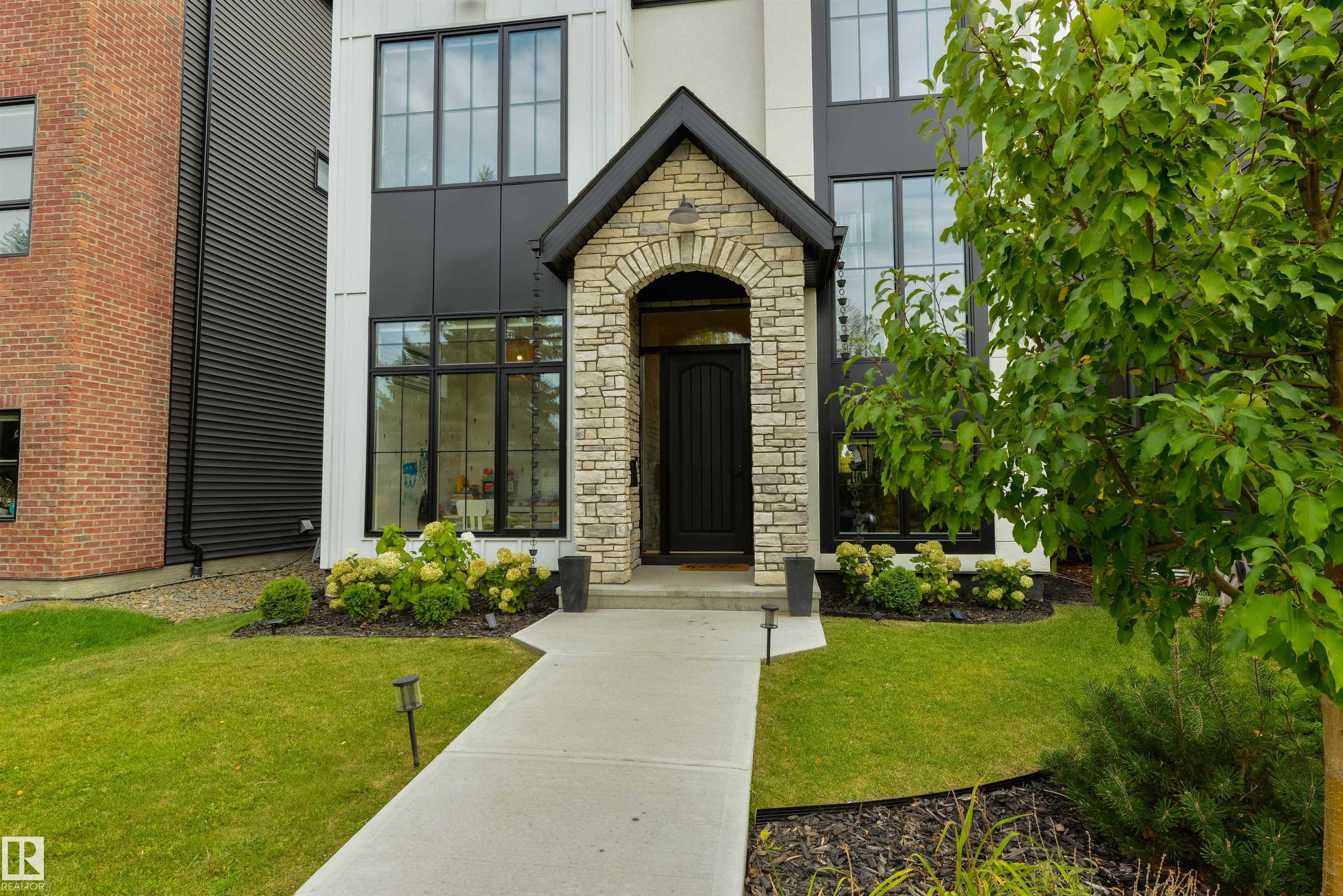 Picture for 8107 144 ST NW