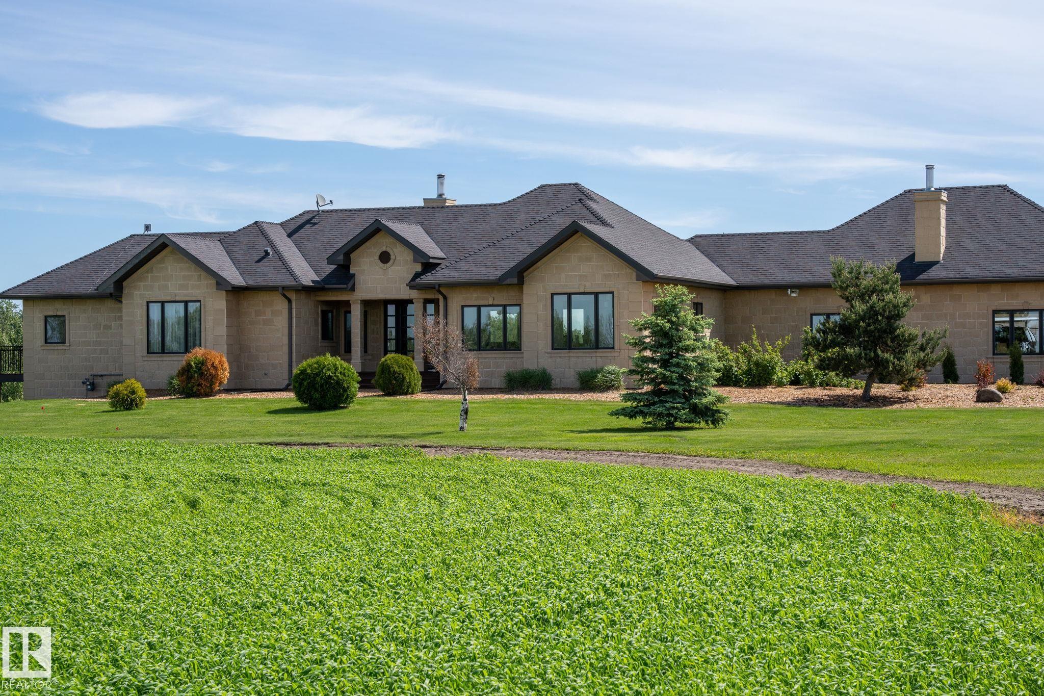 56229 RGE ROAD 242