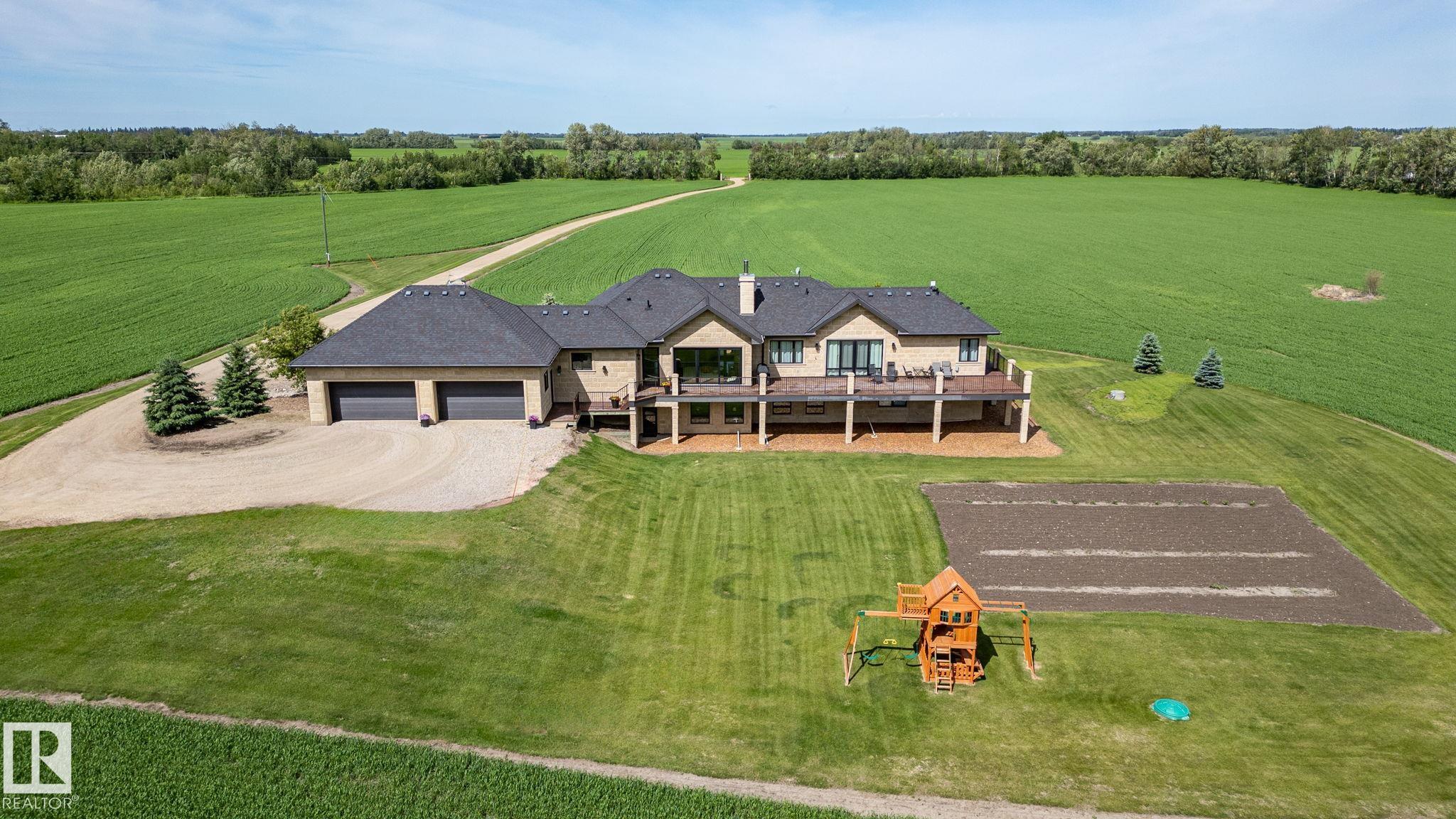 56229 RGE ROAD 242
