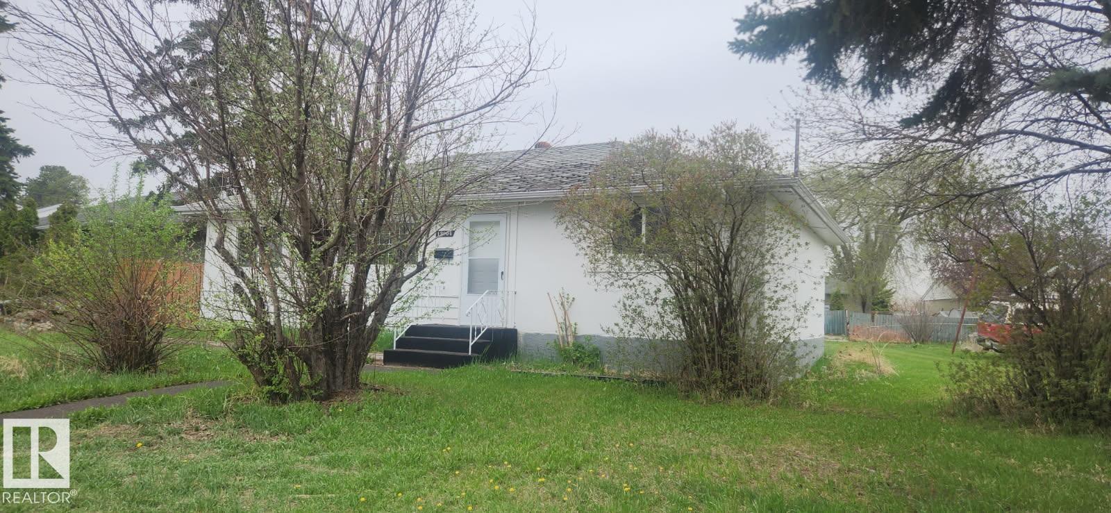 13904 135 Avenue NW, Wellington, Edmonton