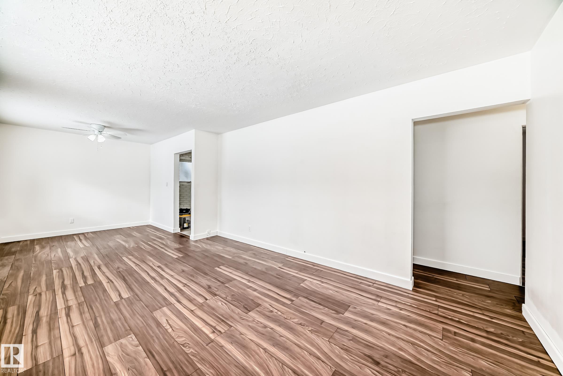 Photo 15 at 13904 135 Avenue NW, Wellington, Edmonton