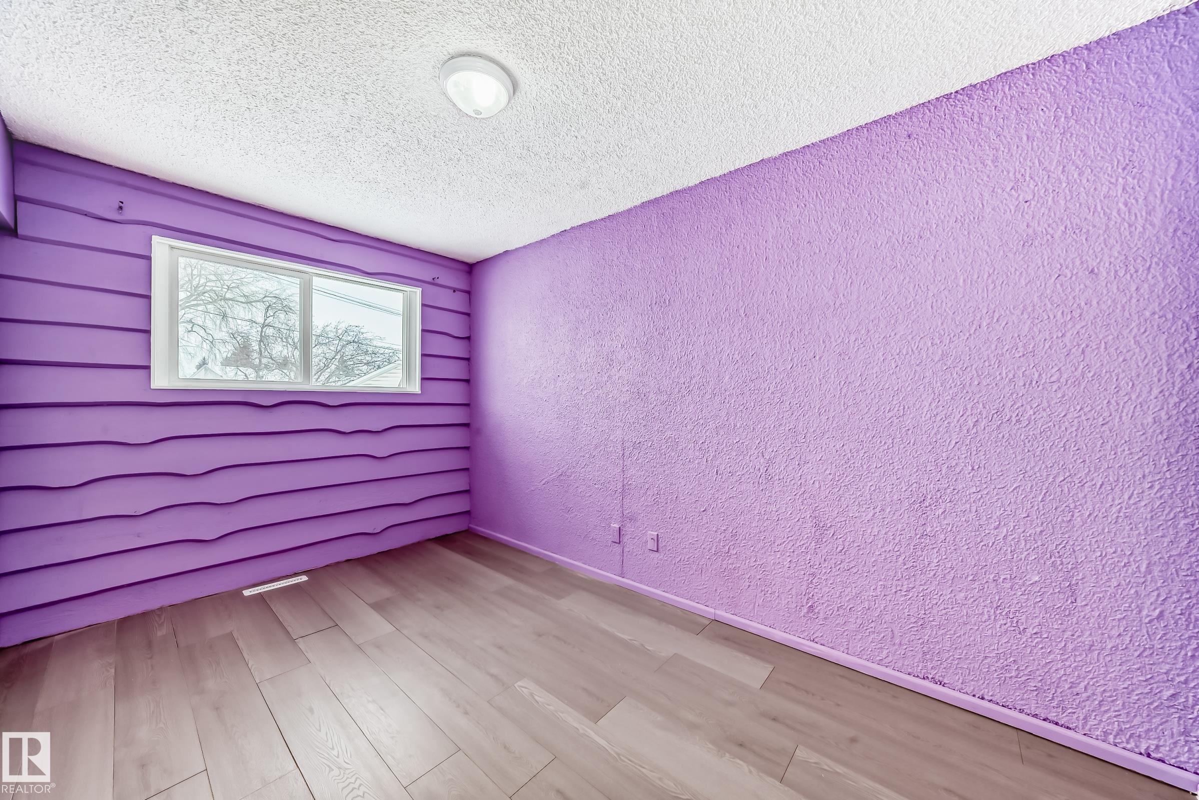 Photo 20 at 13904 135 Avenue NW, Wellington, Edmonton