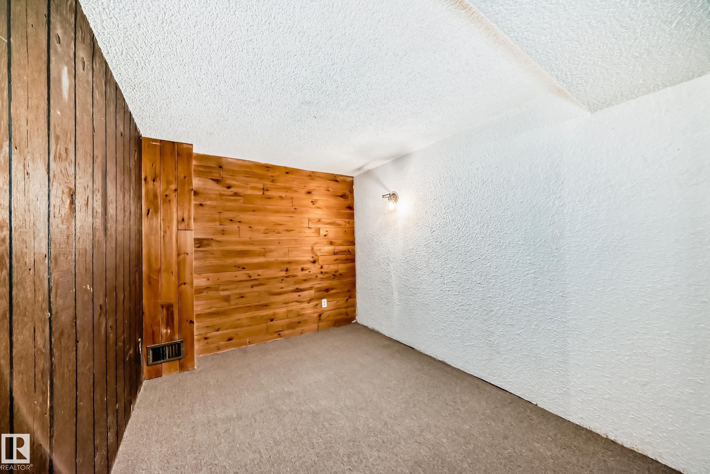 Photo 30 at 13904 135 Avenue NW, Wellington, Edmonton