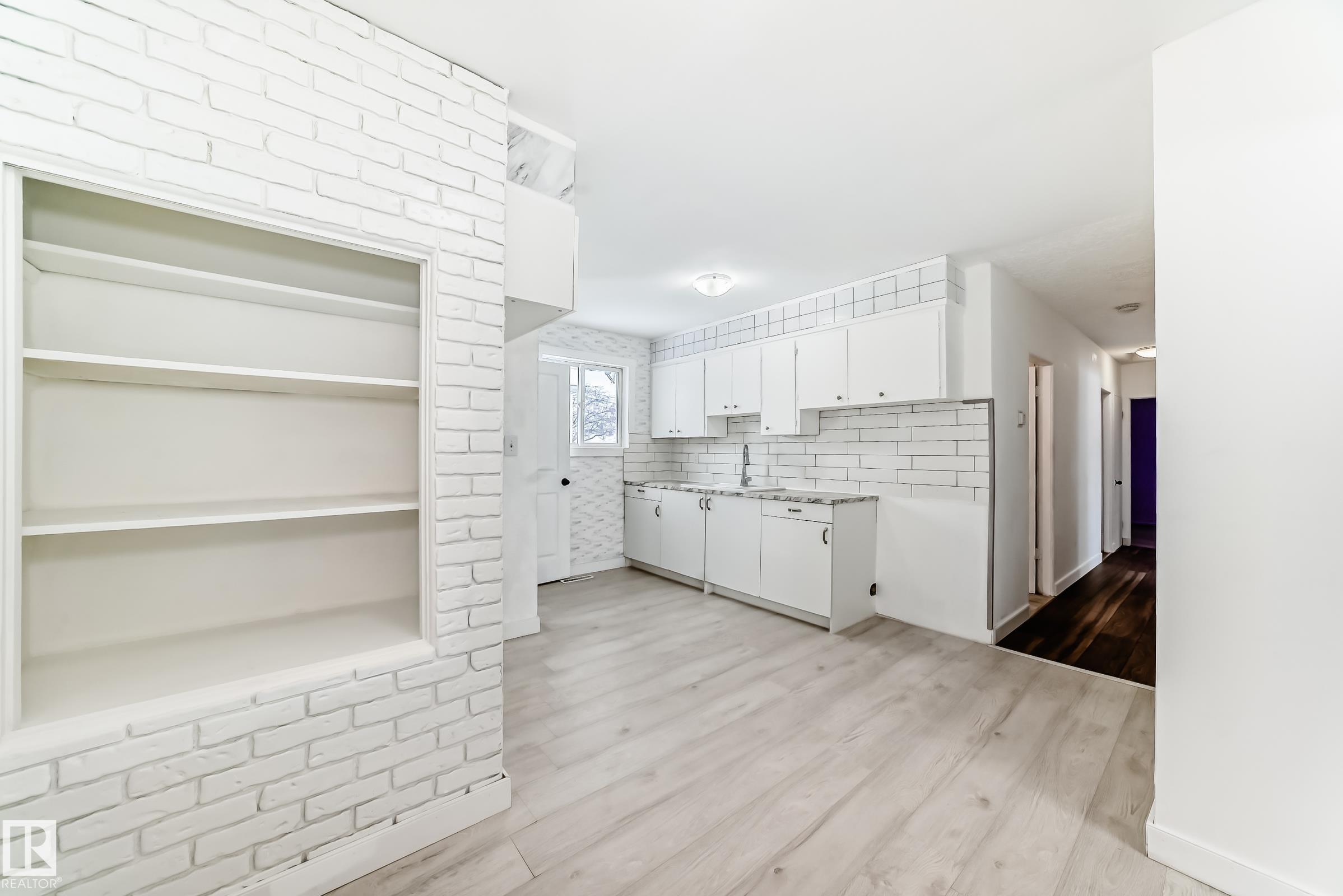 Photo 9 at 13904 135 Avenue NW, Wellington, Edmonton