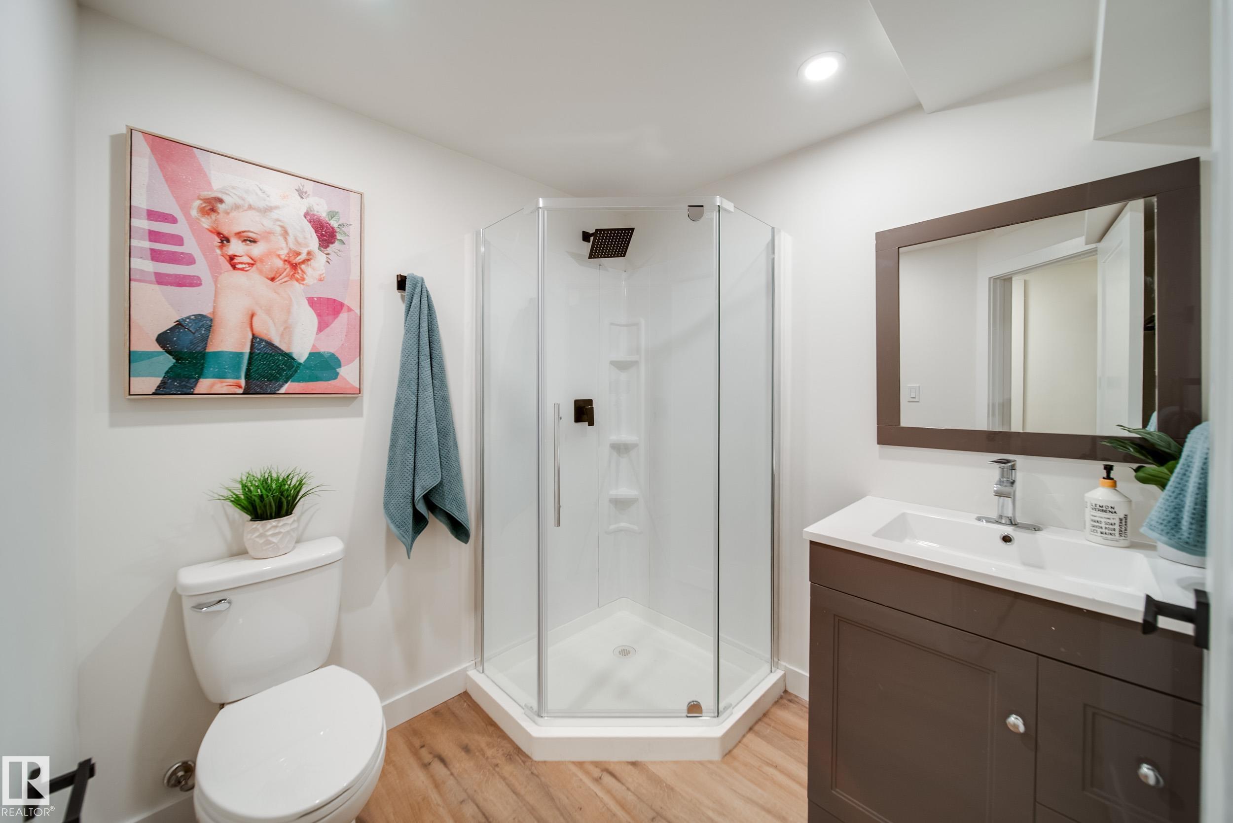 Photo 25 at 125 Woodborough Way NW, Bannerman, Edmonton