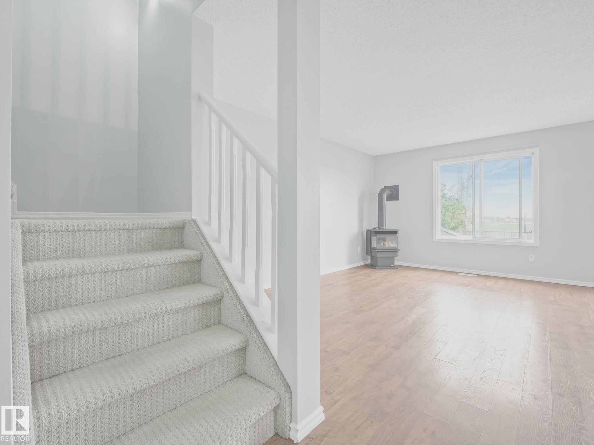 Photo 9 at 6424 1a Avenue SW, Charlesworth, Edmonton