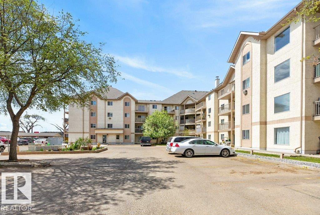 111 - 11218 80 Street NW, Cromdale, Edmonton