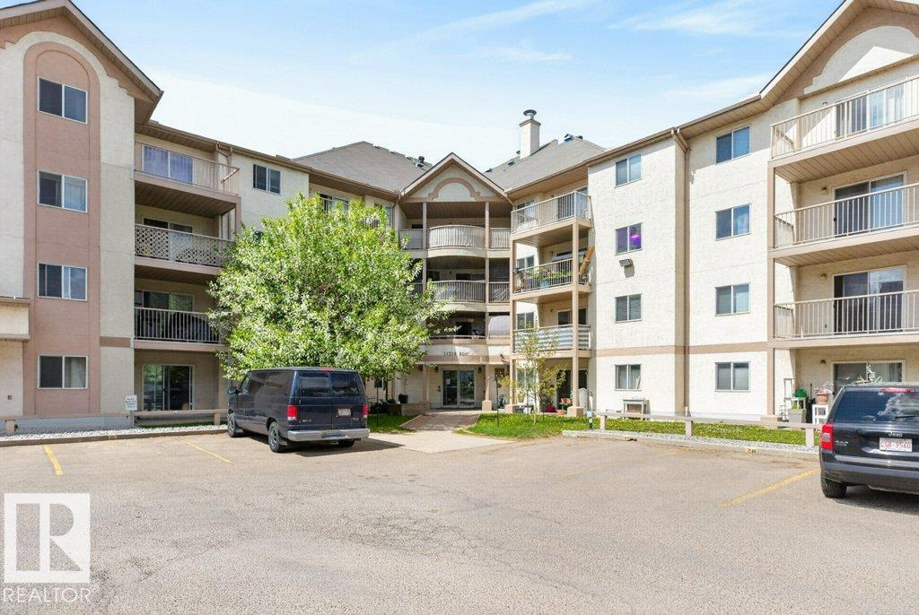 111 - 11218 80 Street NW, Cromdale, Edmonton