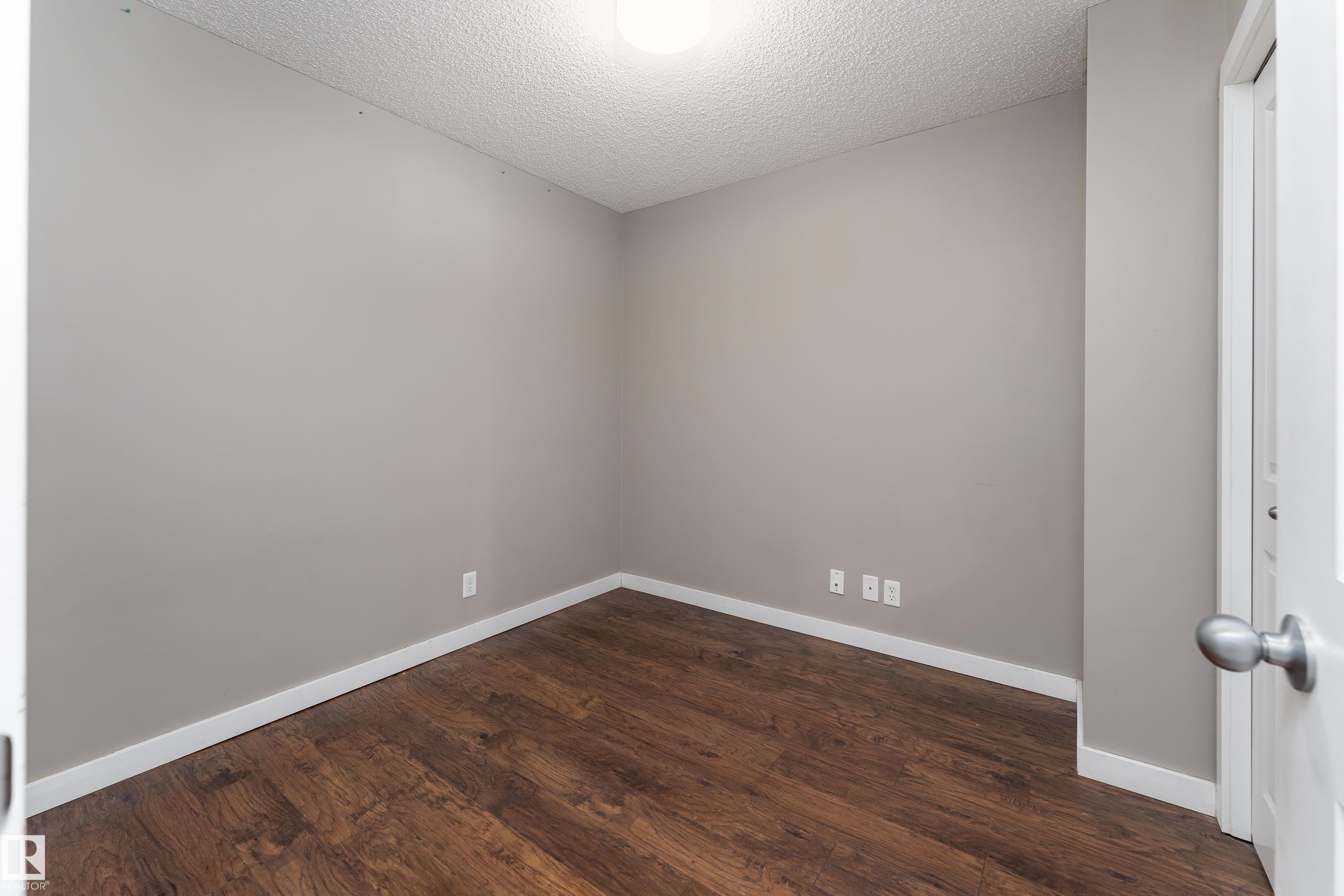 Photo 7 at 409 - 5804 Mullen Place NW, MacTaggart, Edmonton