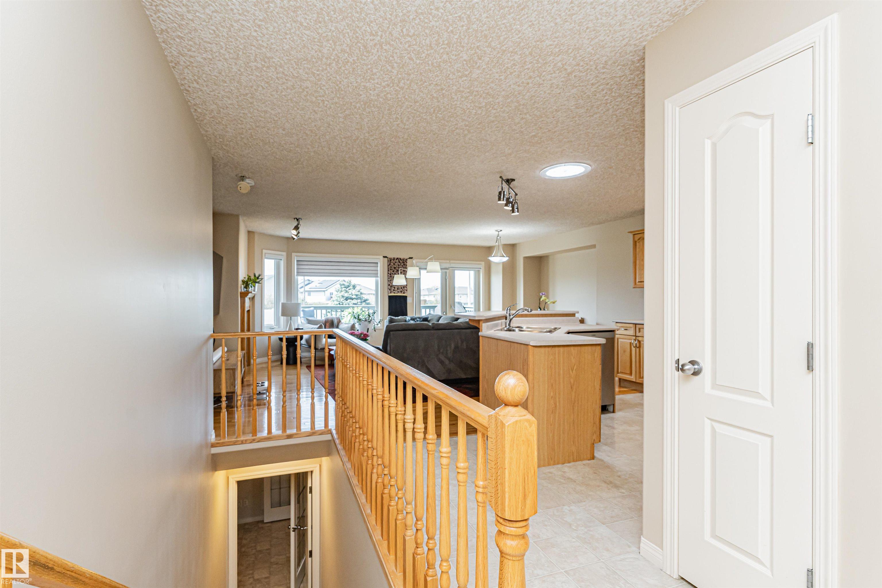 Photo 14 at 15 - 16415 77 Street NW, Mayliewan, Edmonton