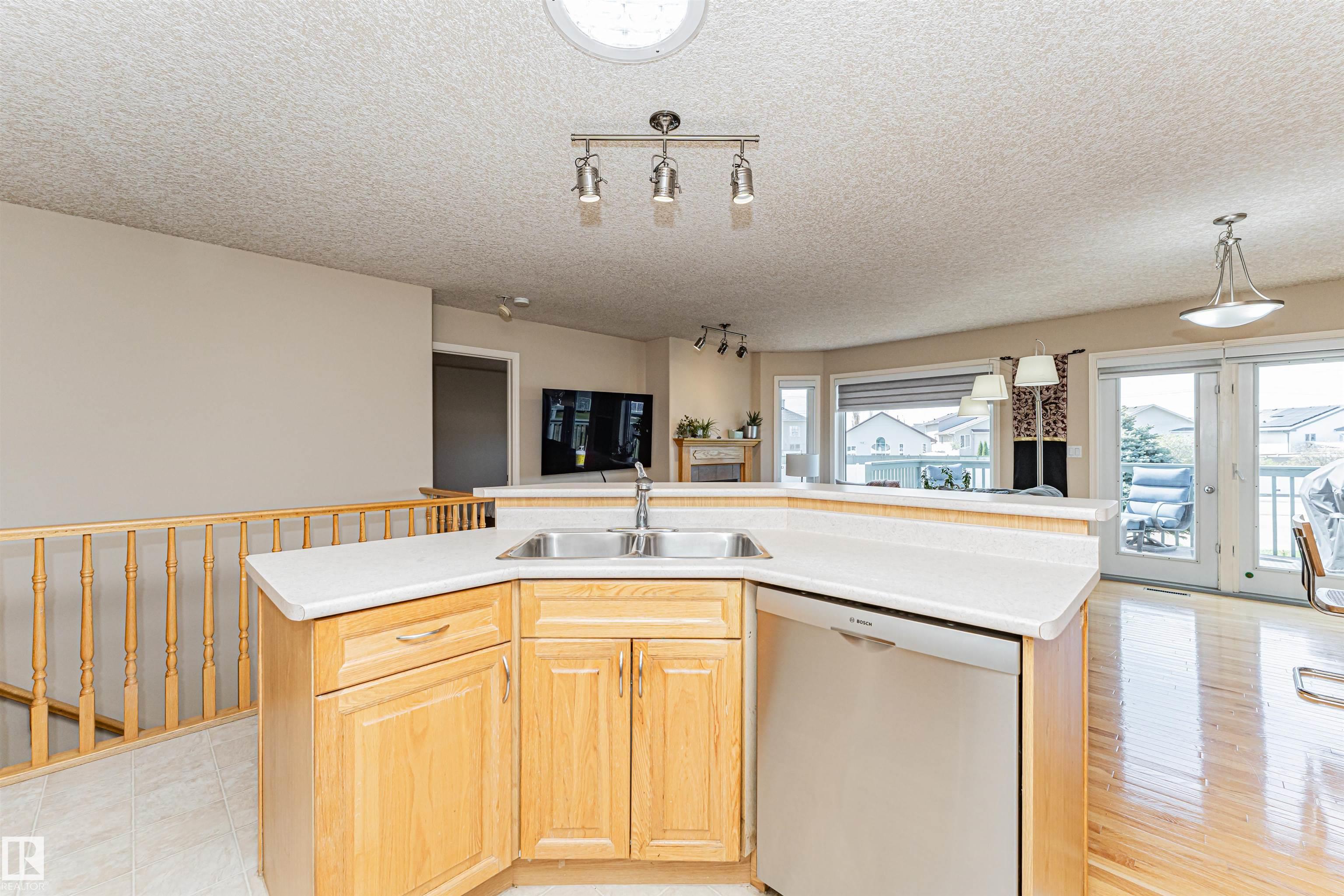 Photo 22 at 15 - 16415 77 Street NW, Mayliewan, Edmonton