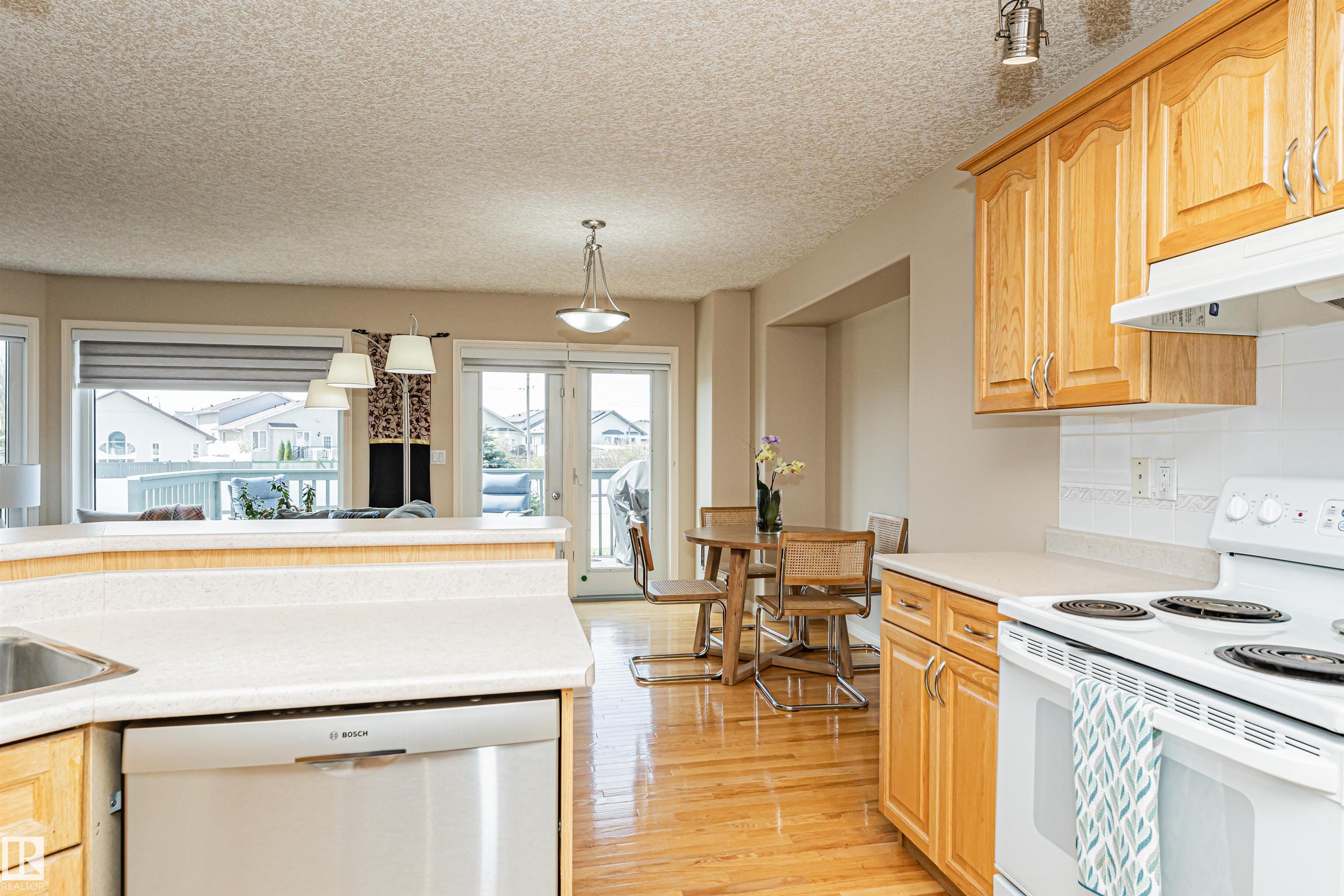 Photo 23 at 15 - 16415 77 Street NW, Mayliewan, Edmonton